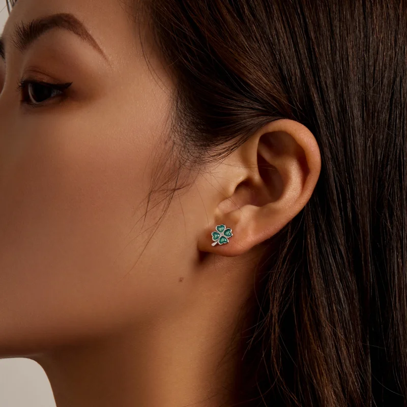 (imagem para) Pandora Style Four Leaf Clover Stud Earrings - SCE1346 - Visualizar 5