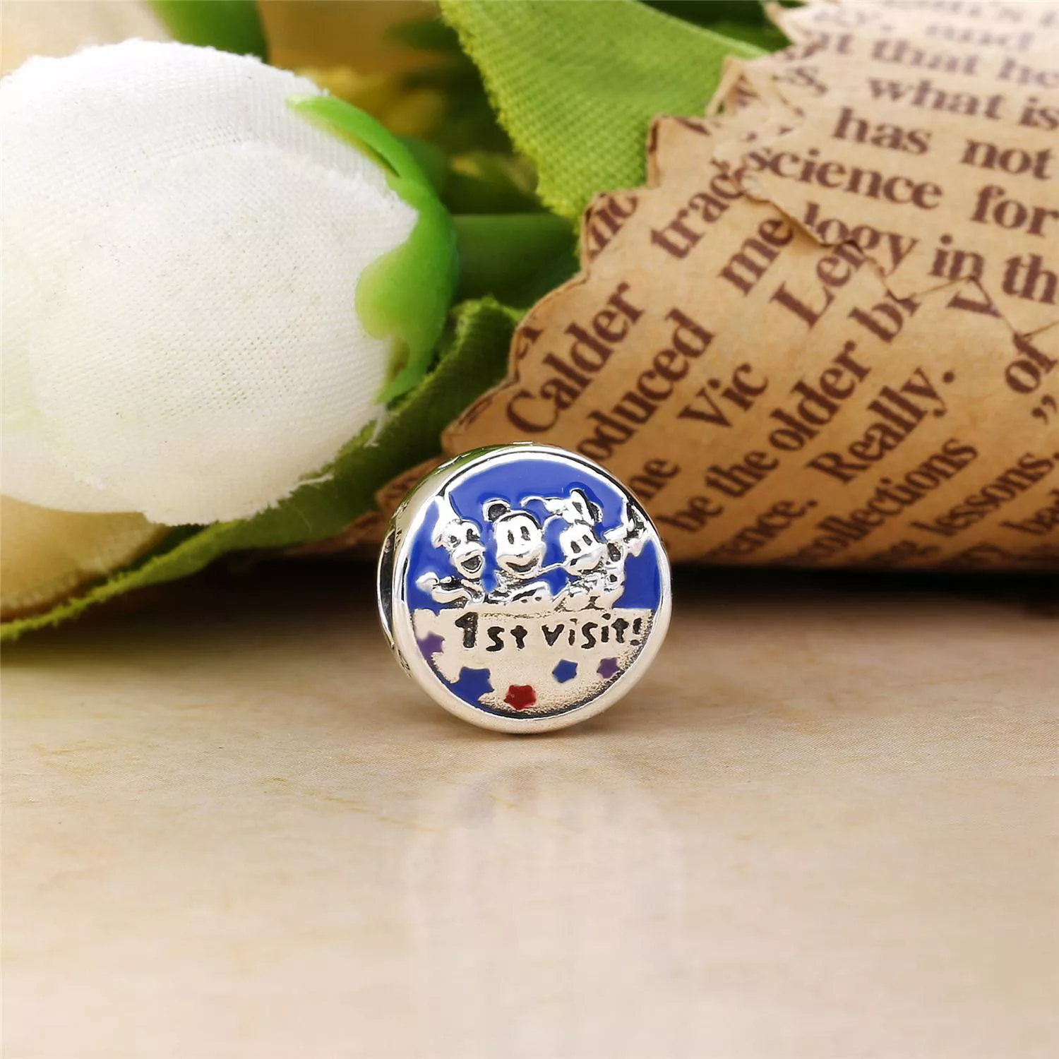 Charm Pandora de prata Mickey Mouse e amigos "1ª visita"