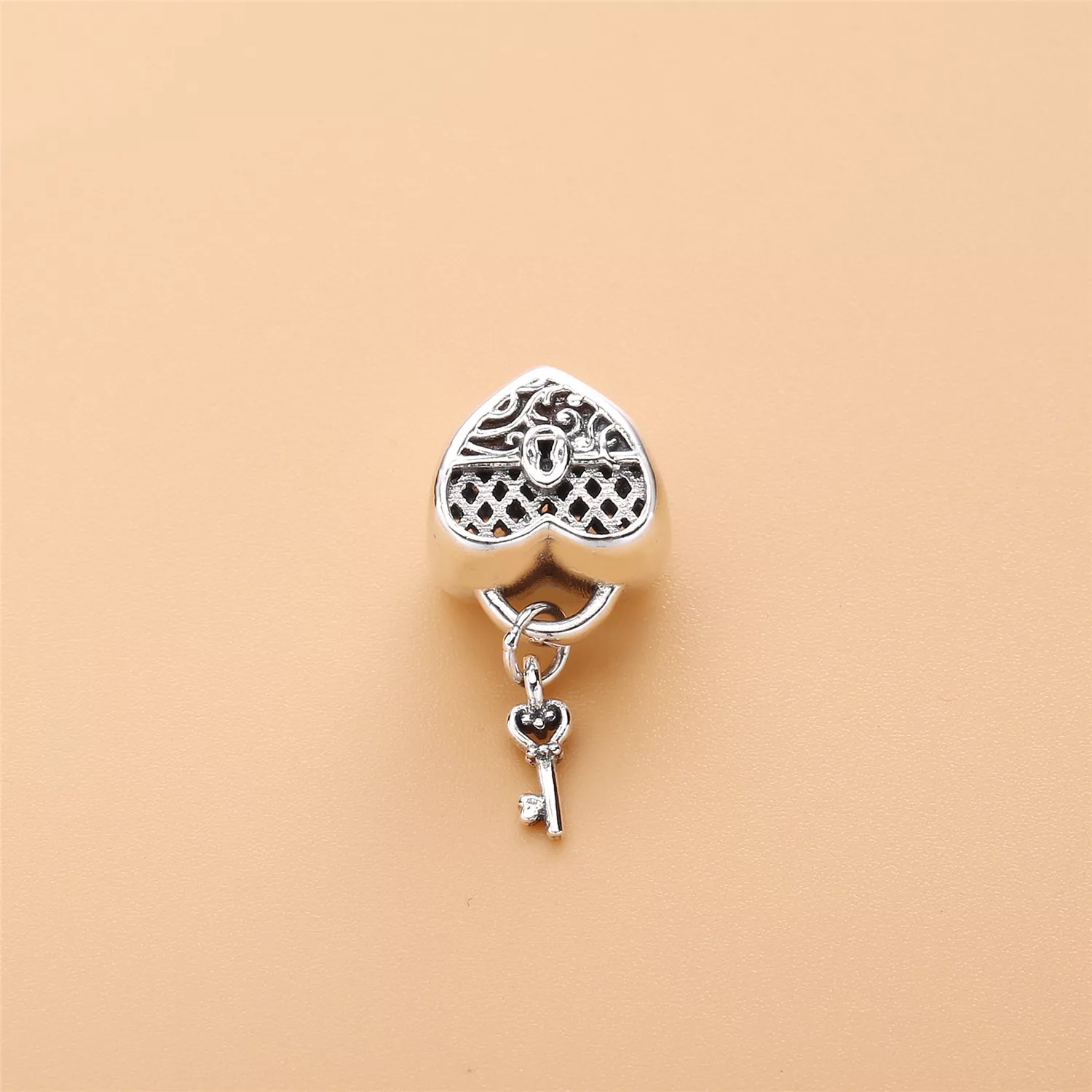 Charm berloques PANDORA Abra o Seu Coração - 797655