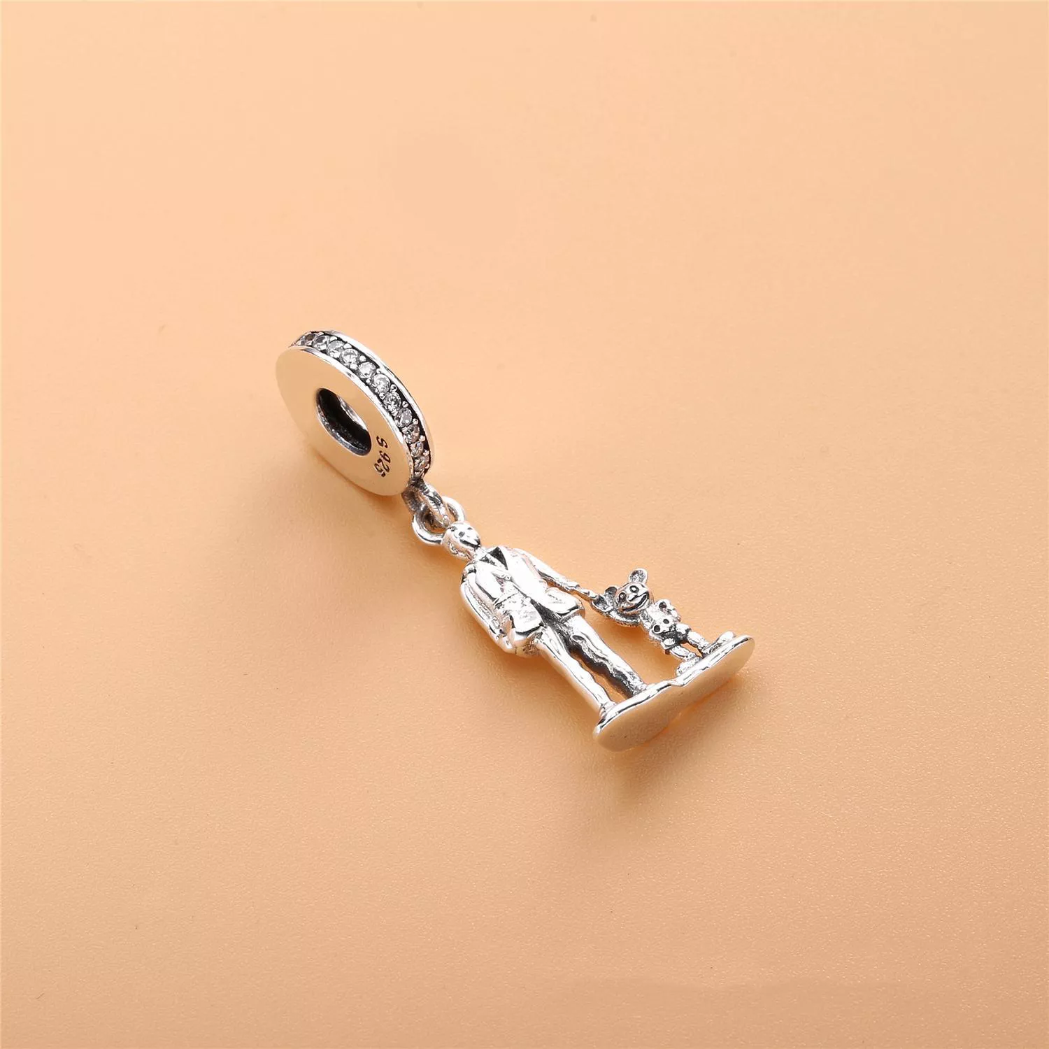 Pingente Pandora de prata Walt Disney e Mickey Mouse