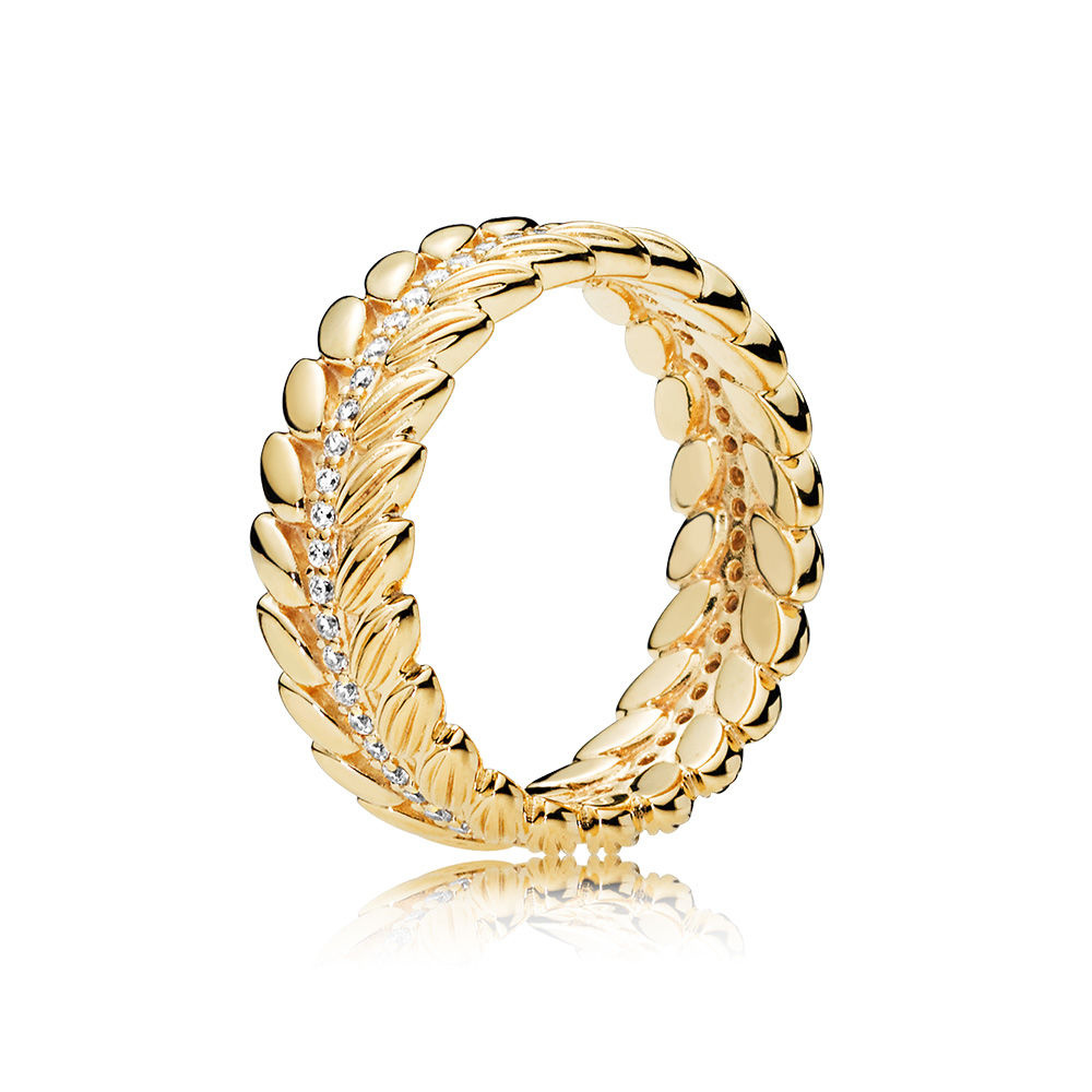 anel dourado pandora