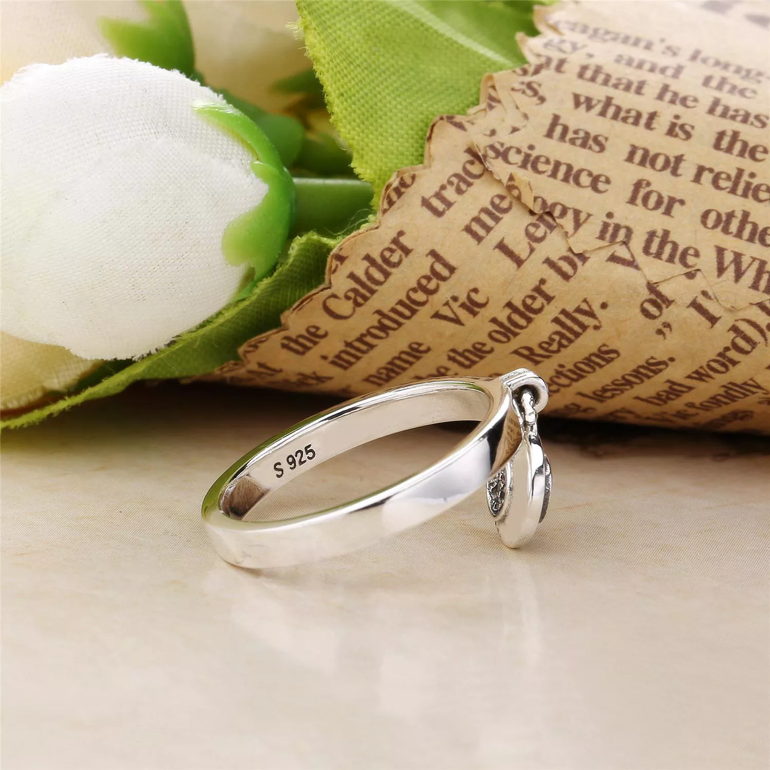 Anel PANDORA Signature Cadeado - 197400CZ