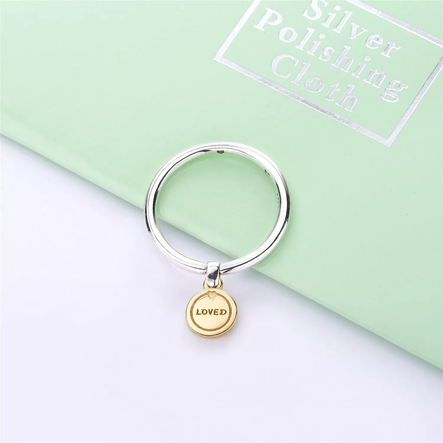 Anel PANDORA Medalha Do Amor