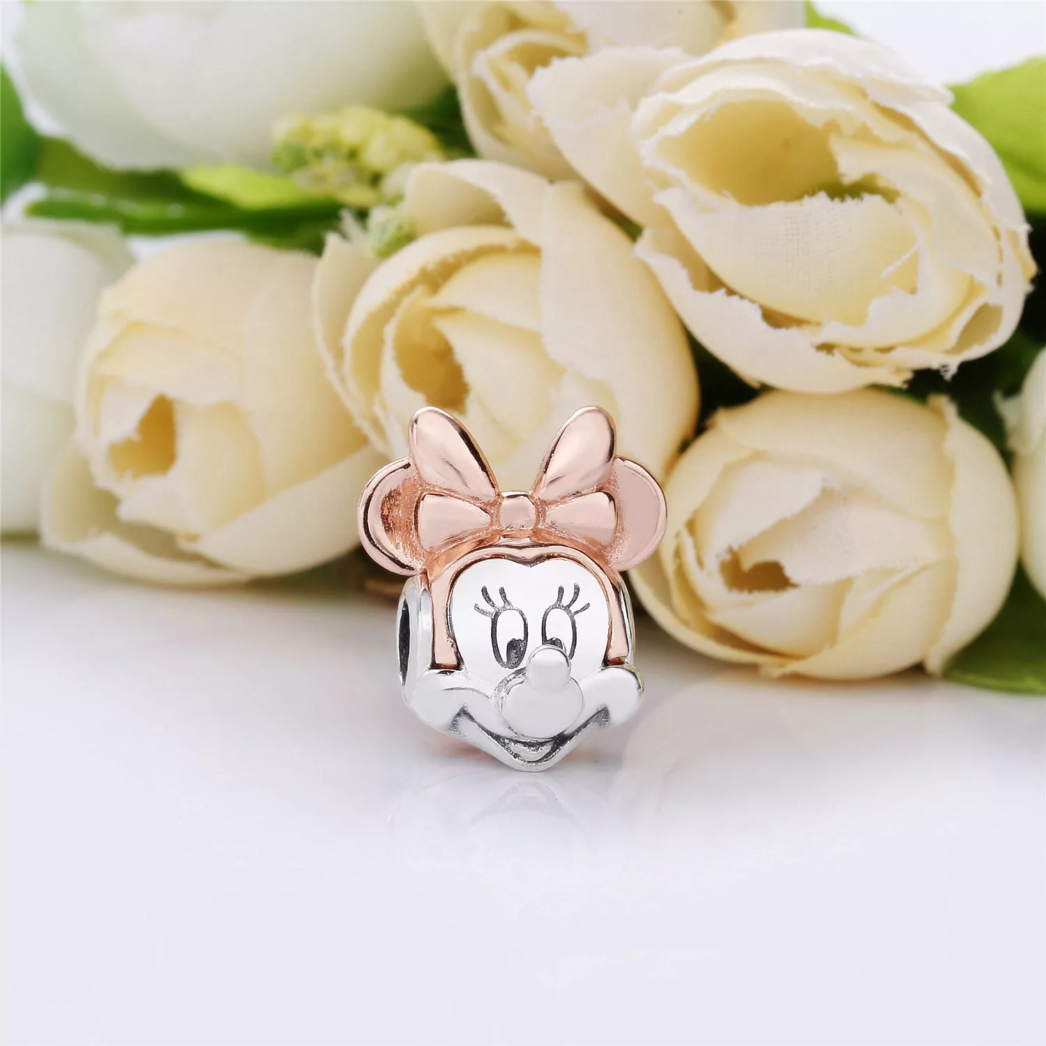 Charm berloques PANDORA Essence Minnie Em Dois Tons
