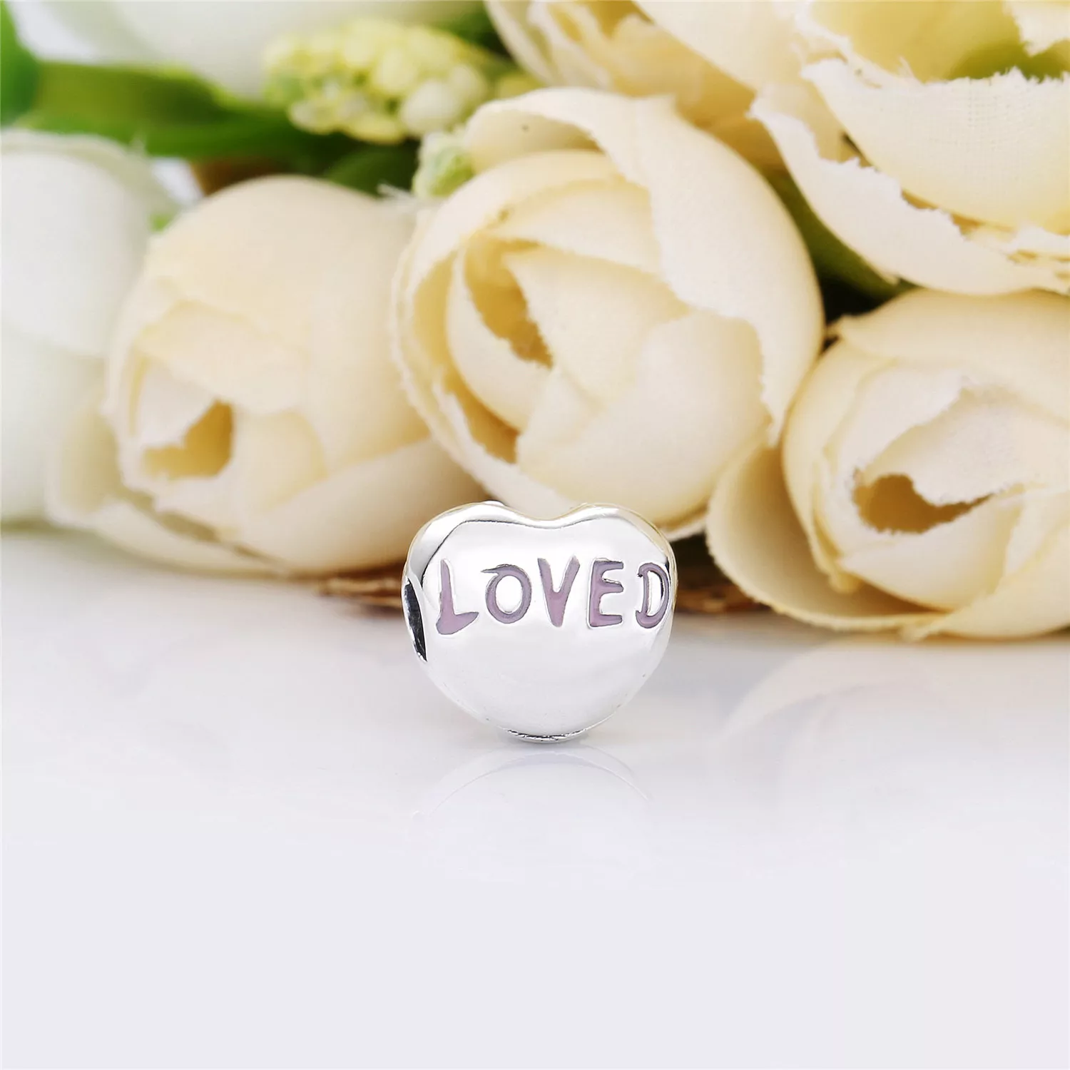 Clipe PANDORA Loved - 797807EN124 - Contas