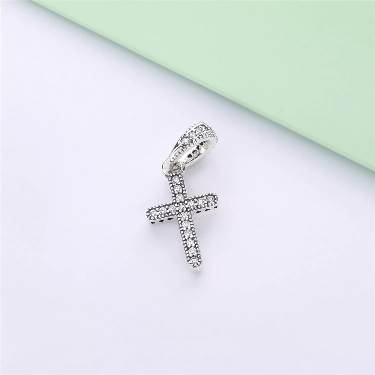 Charm Pendente PANDORA Cruz