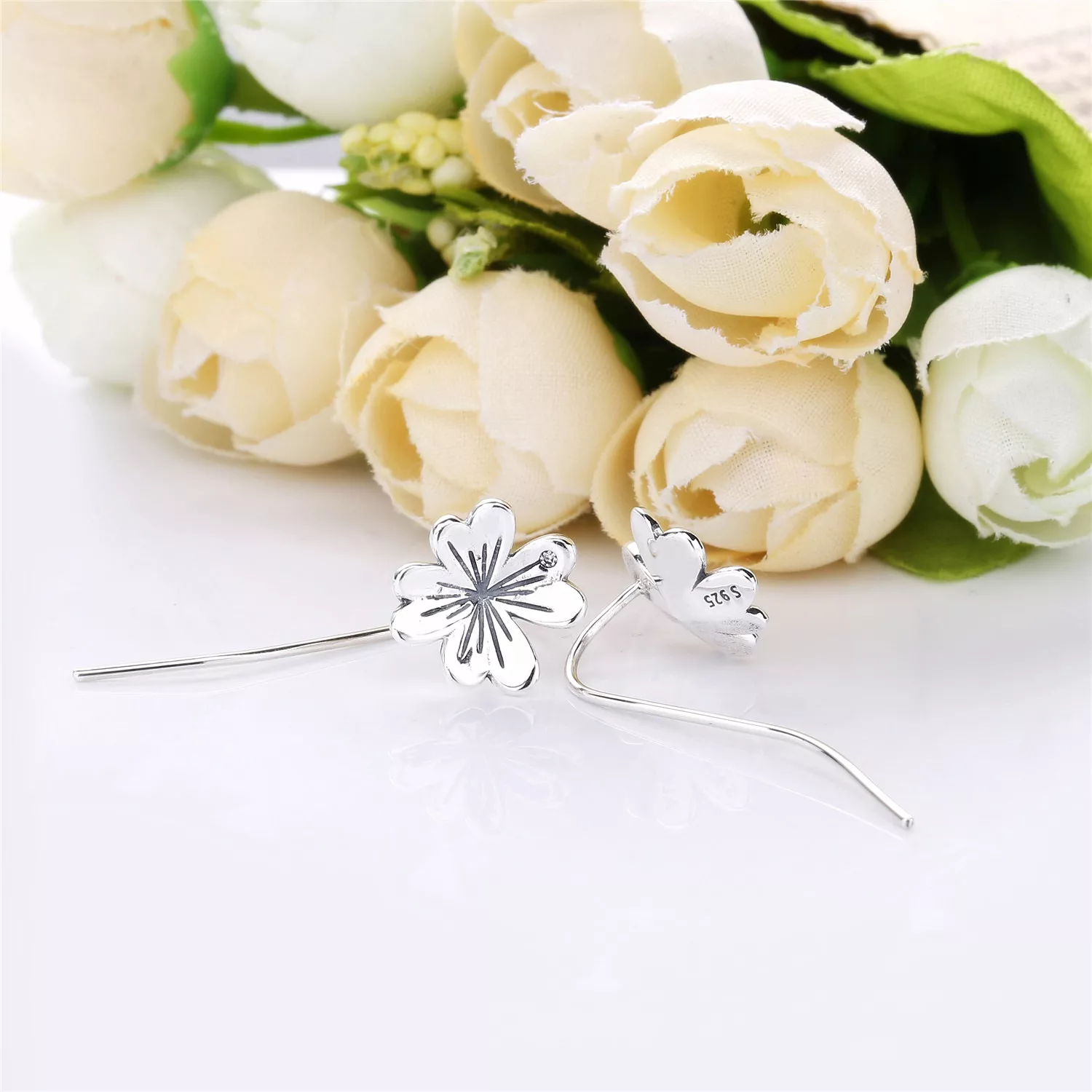 Brinco PANDORAs Lucky Four-Leaf Clovers - 297908CZ - Brinco PANDORAs