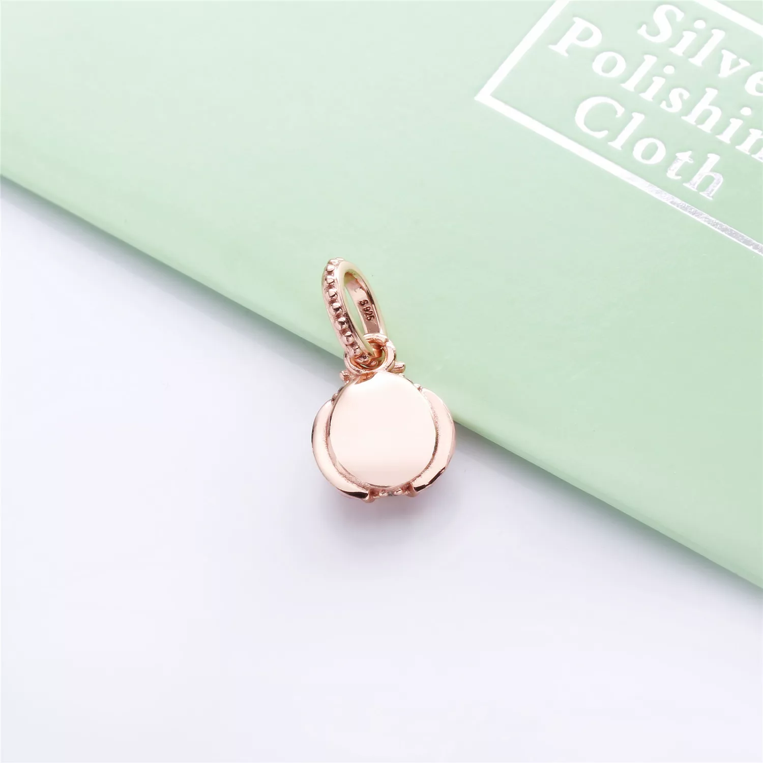 Charm Pandora Rose™ Joaninha