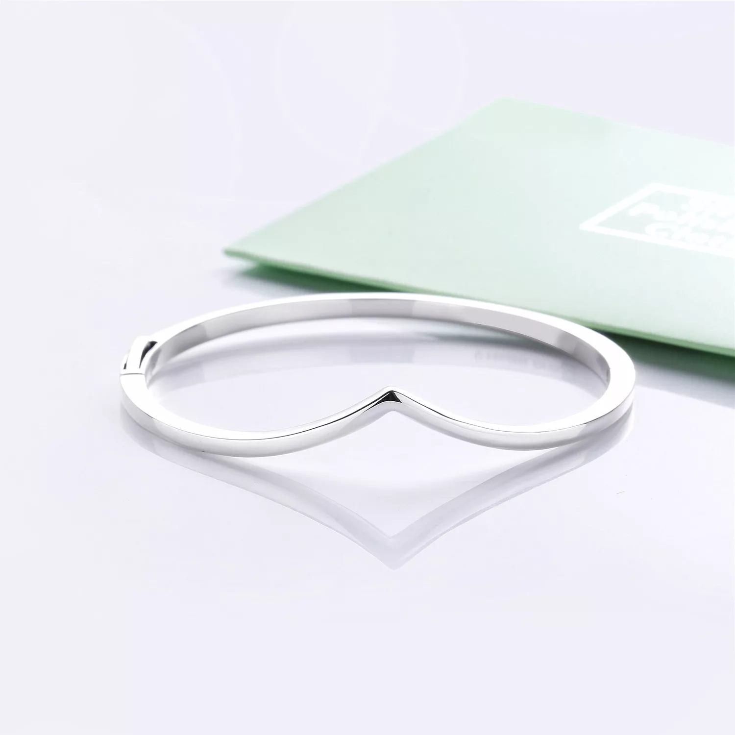 Bracelete Rígido PANDORA Chevron - 597791