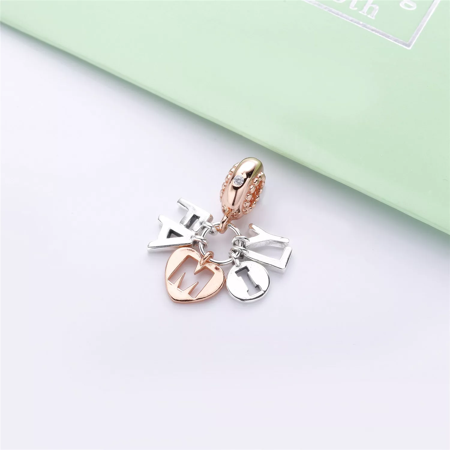 Pingente PANDORA Minha Família