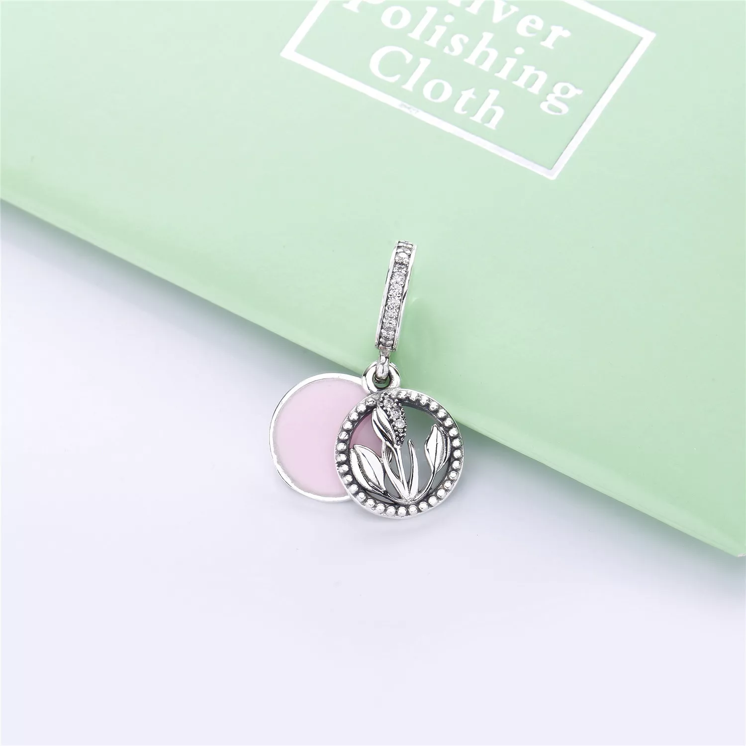 Conta Pendente PANDORA Dia da Mulher 2019 - 797825CZ