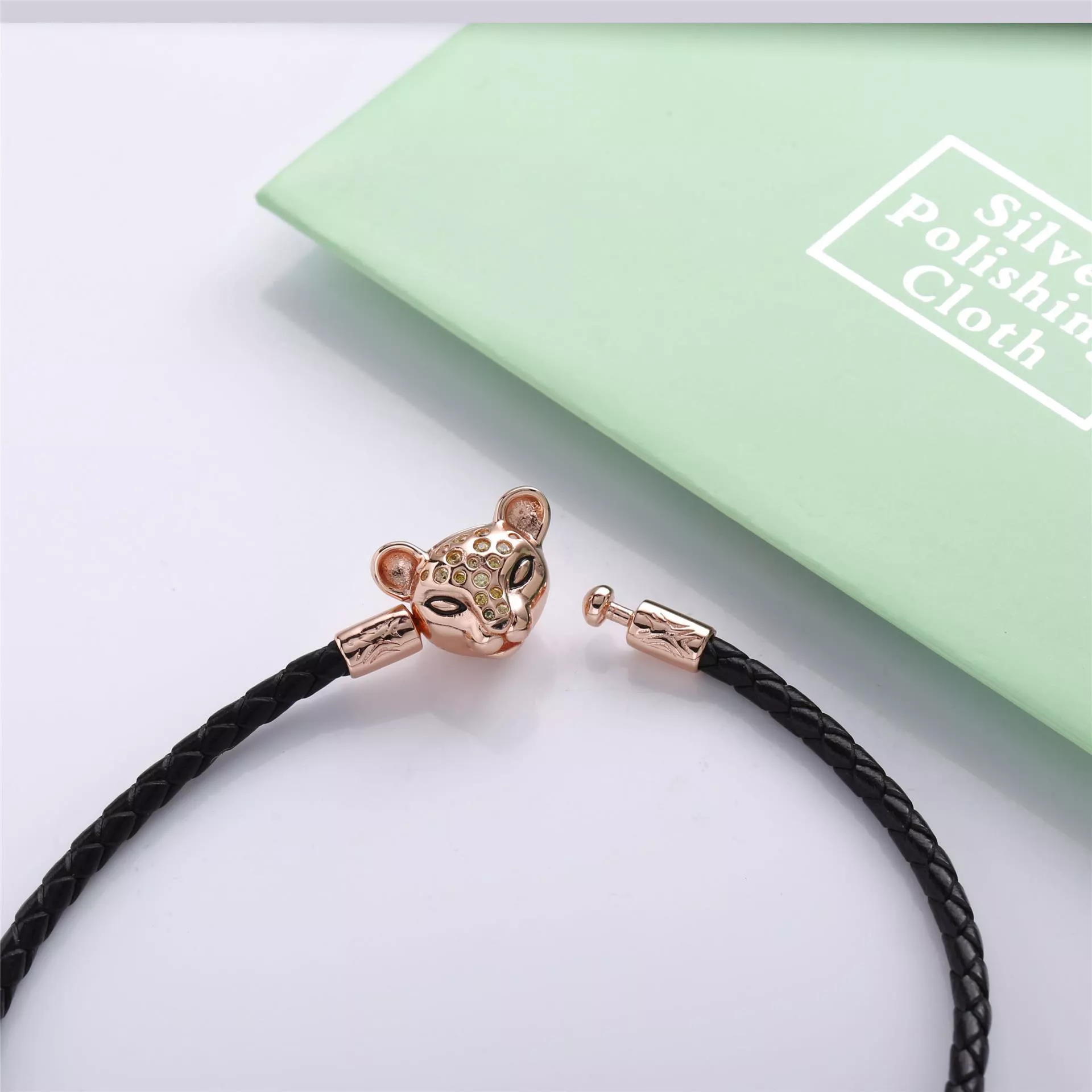 Bracelete Couro Princesa leão cintilante Pandora - 588053CBK-S