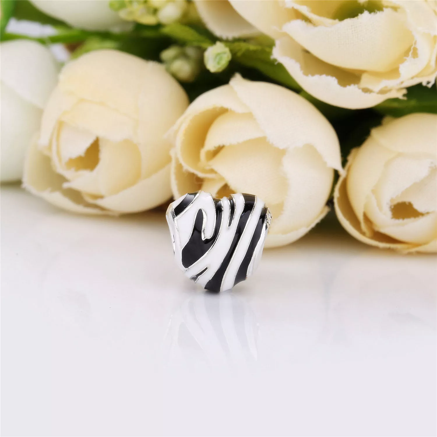 Charm Coração De Zebra - 798056ENMX