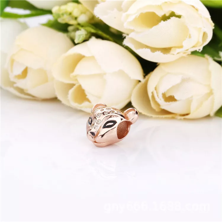 Charm Princesa leão cintilante Pandora Rosa - 788024CZM