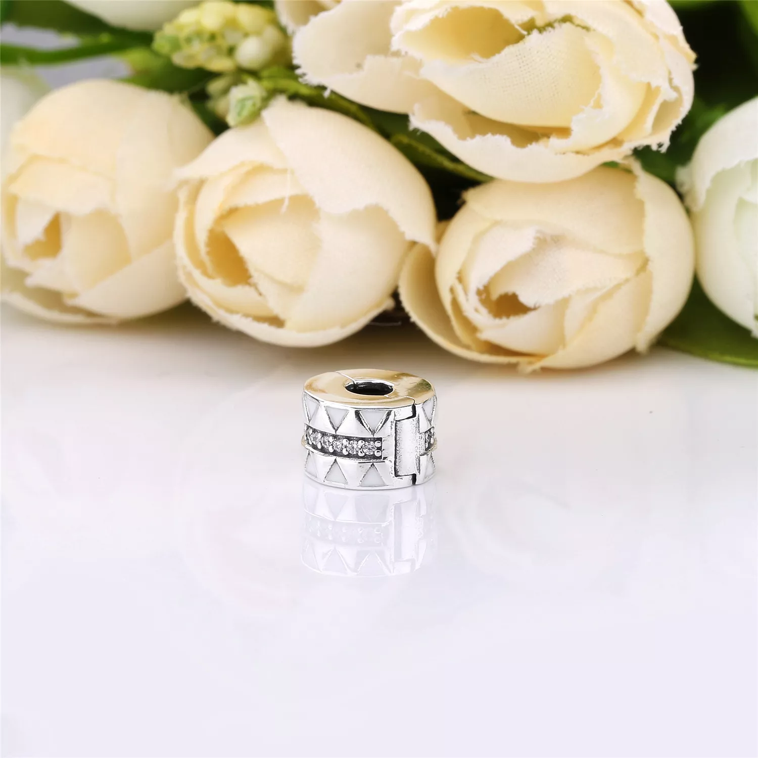 Clipe Descoberta - 798067CZ