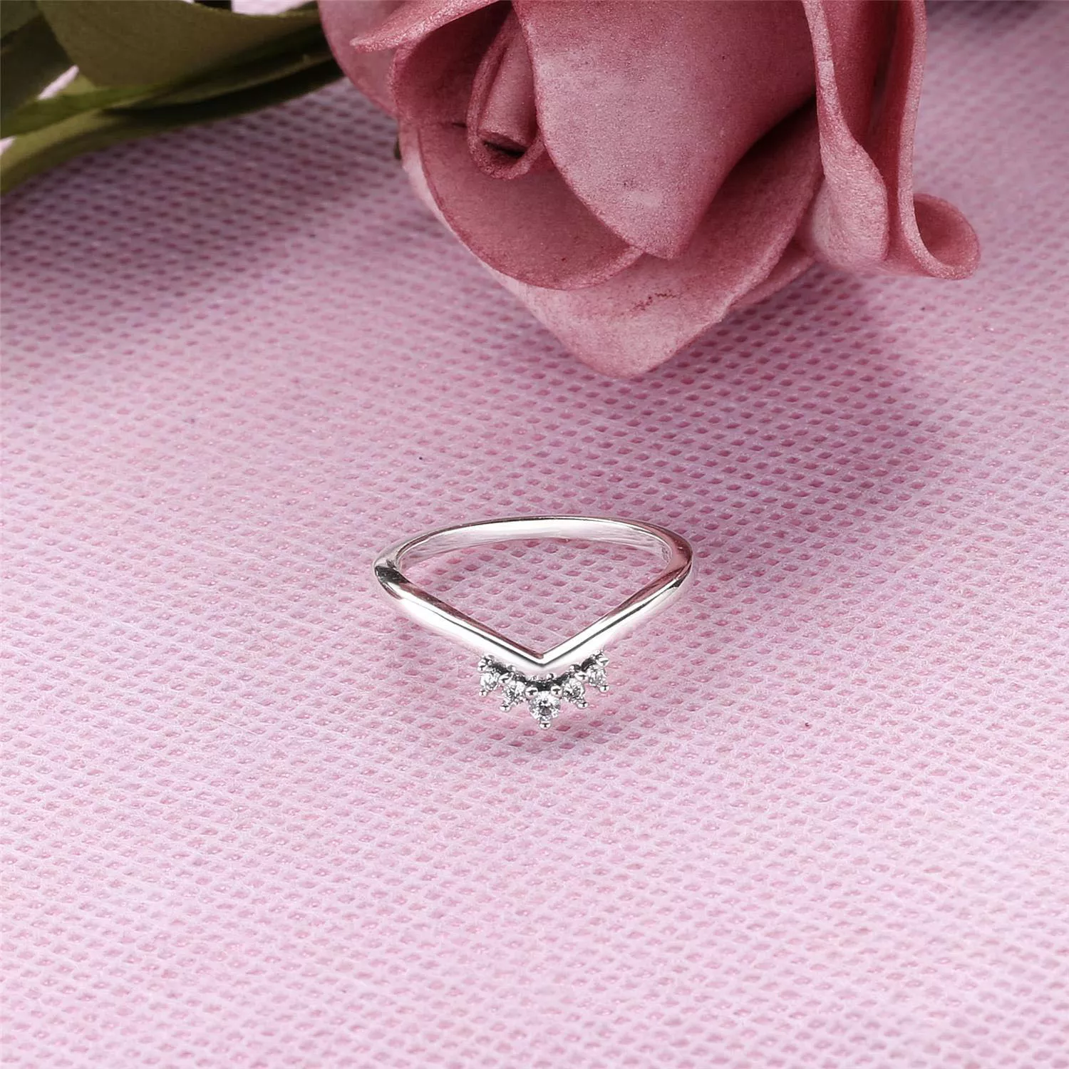 Anel Chevron Coroa Brilhante - 198282CZ