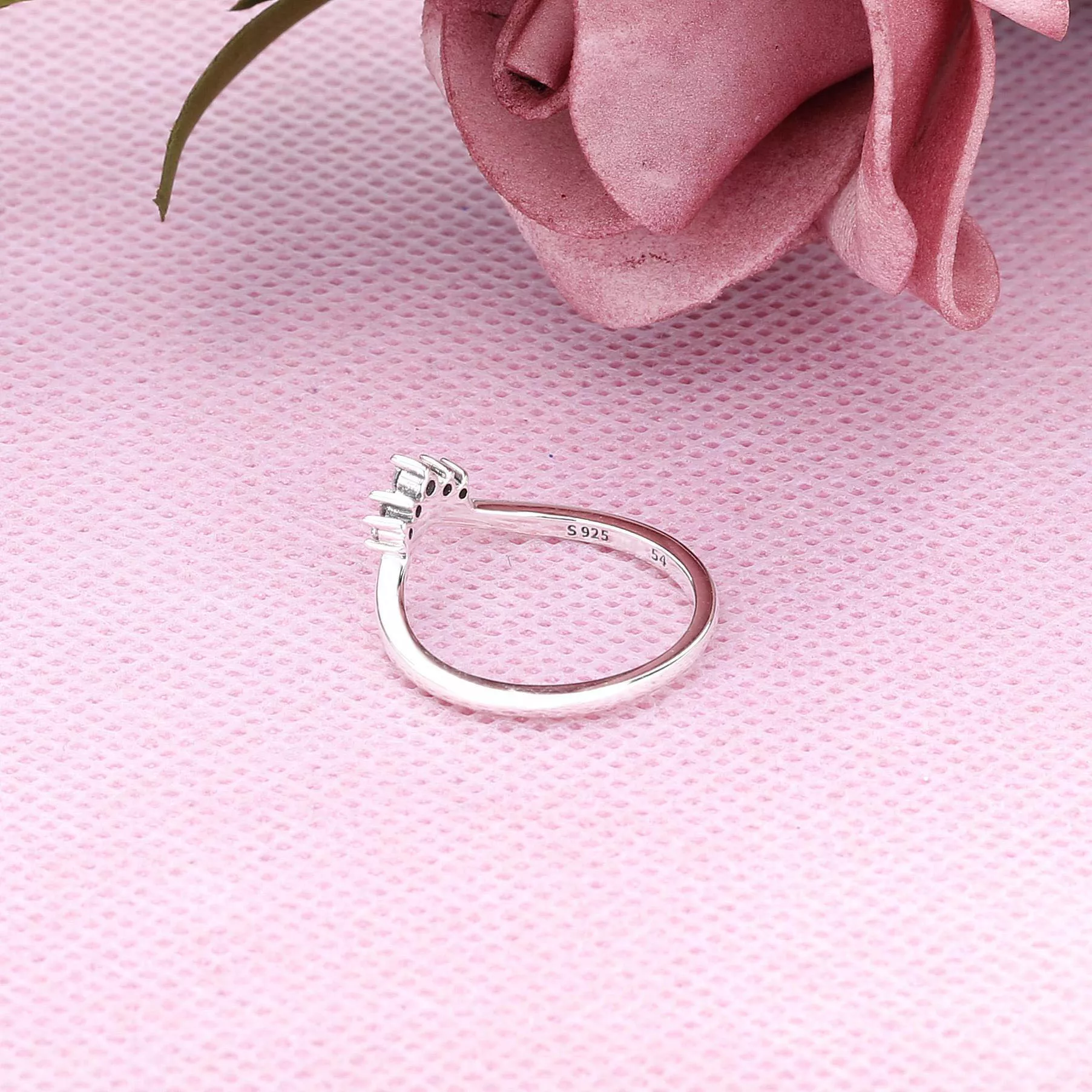 Anel Chevron Coroa Brilhante - 198282CZ