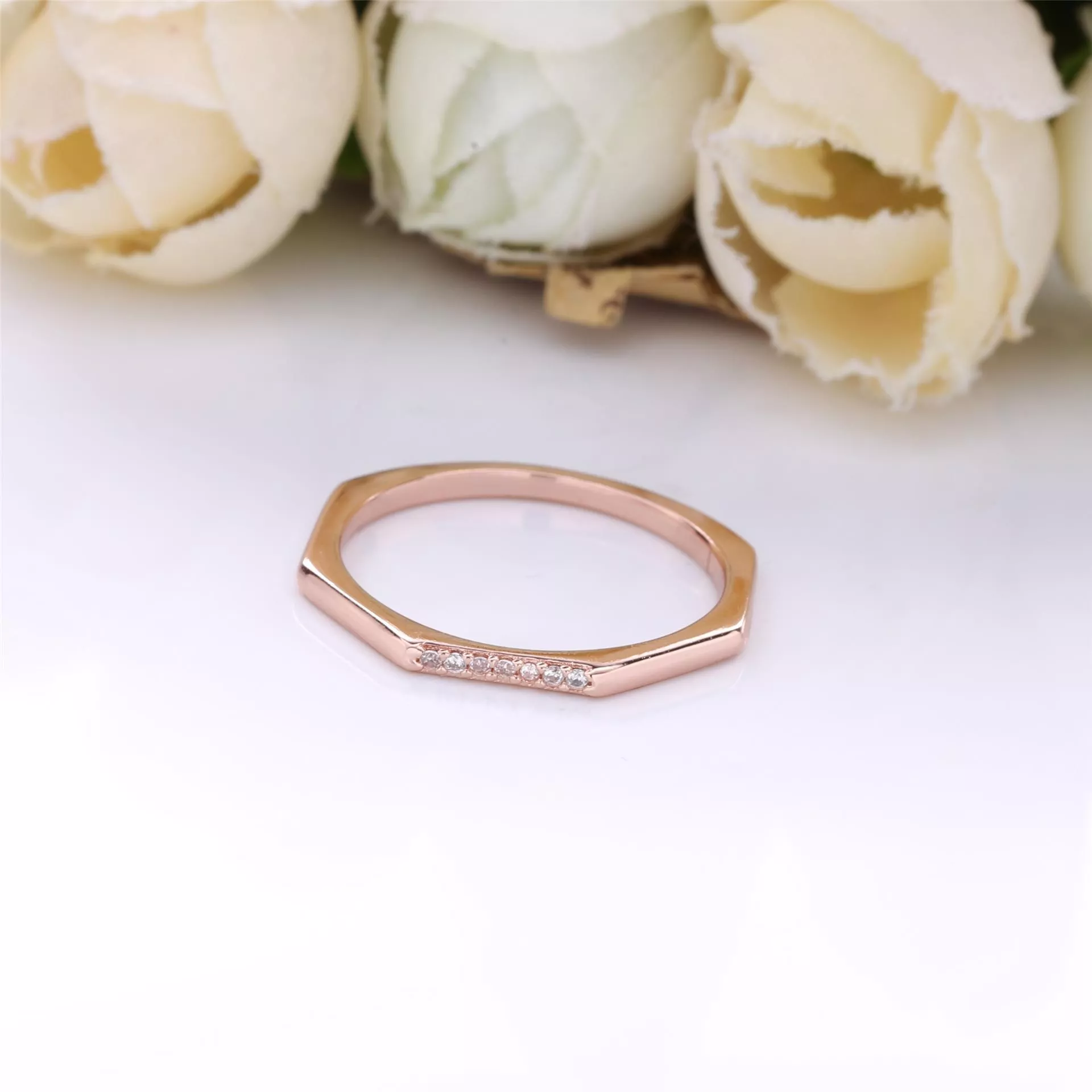 Anel Multifacetado Pandora Rose - 188343CZ