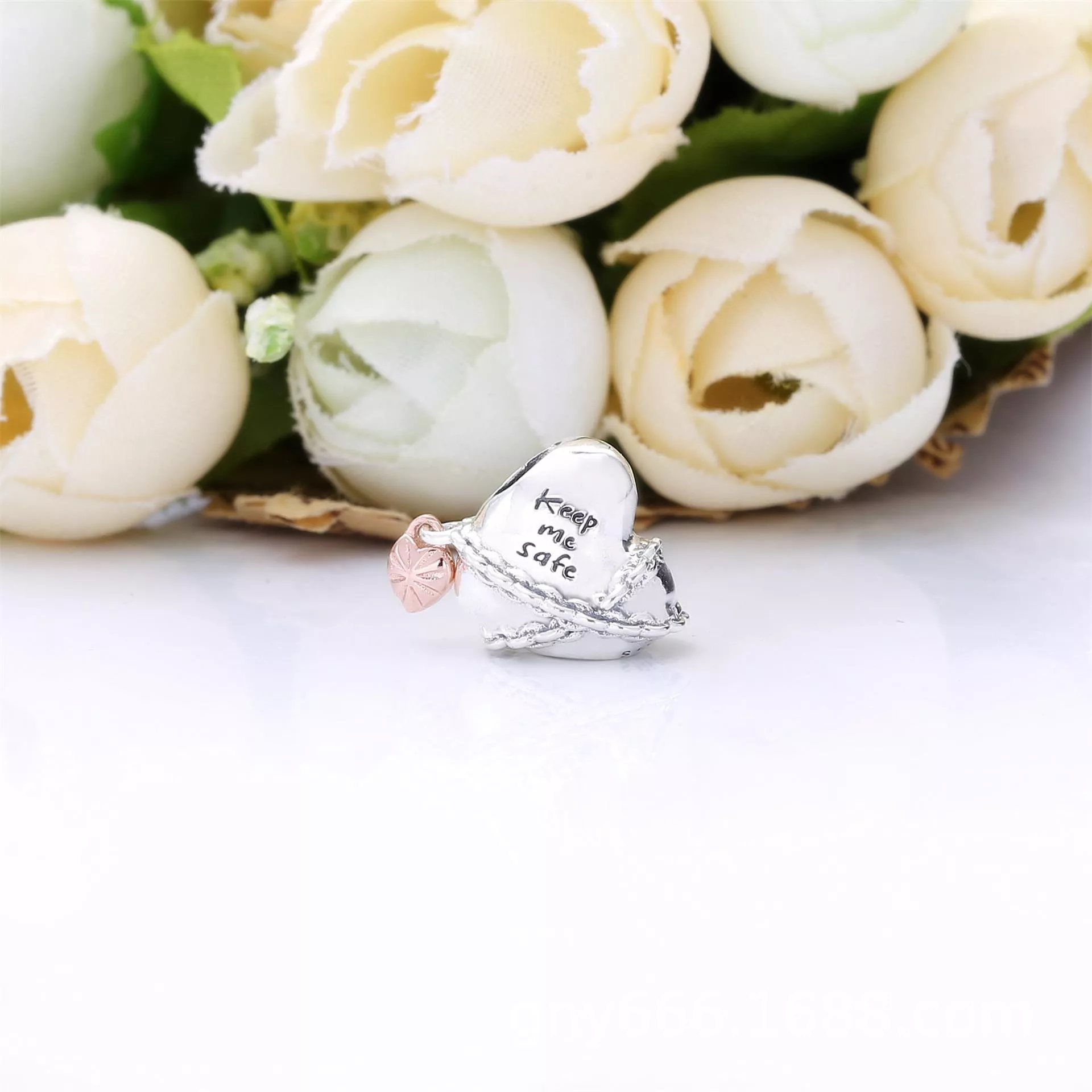 Charm Coração Acorrentado Pandora Rosa - 788344