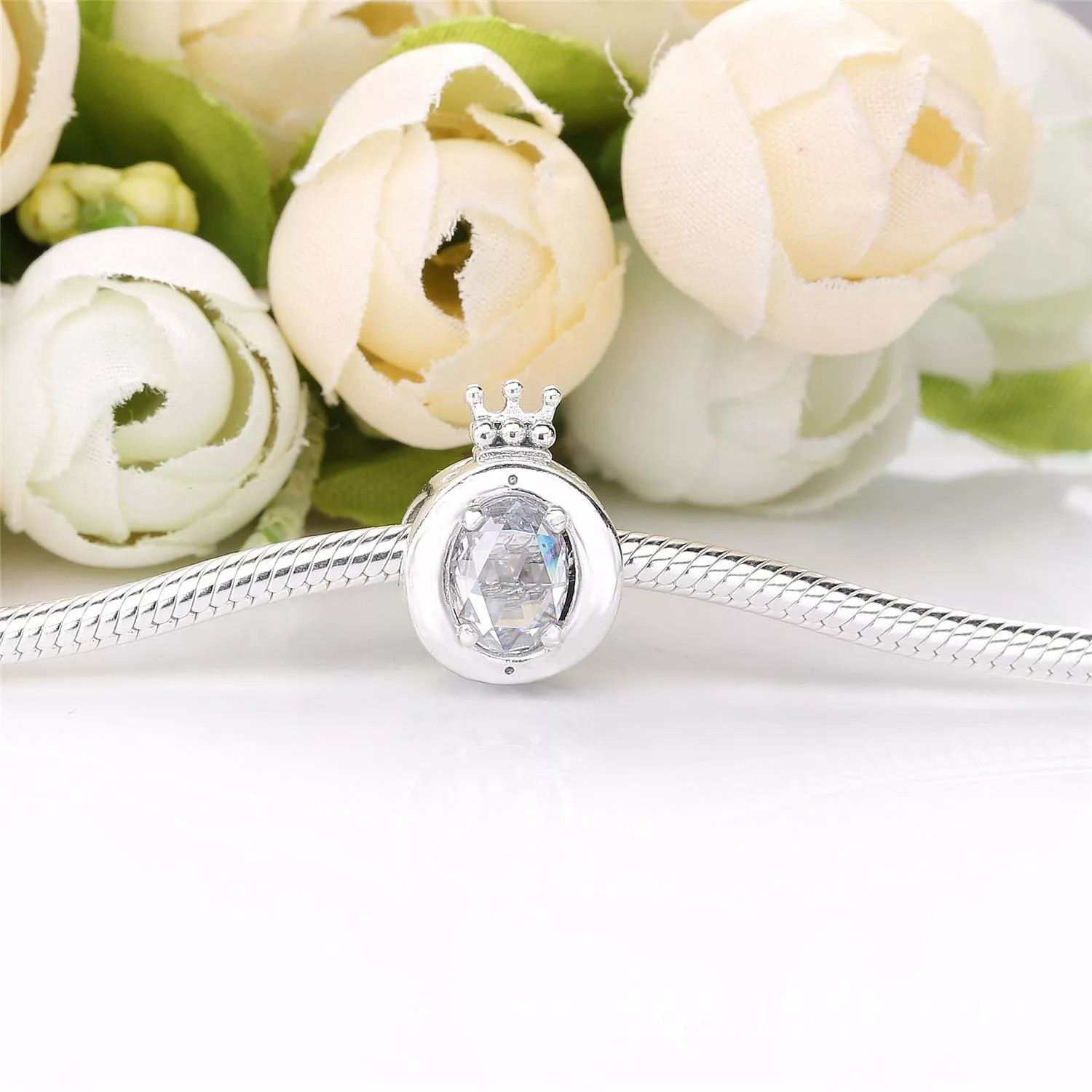 Charm Coroa Cintilante O Pandora - 798266CZ