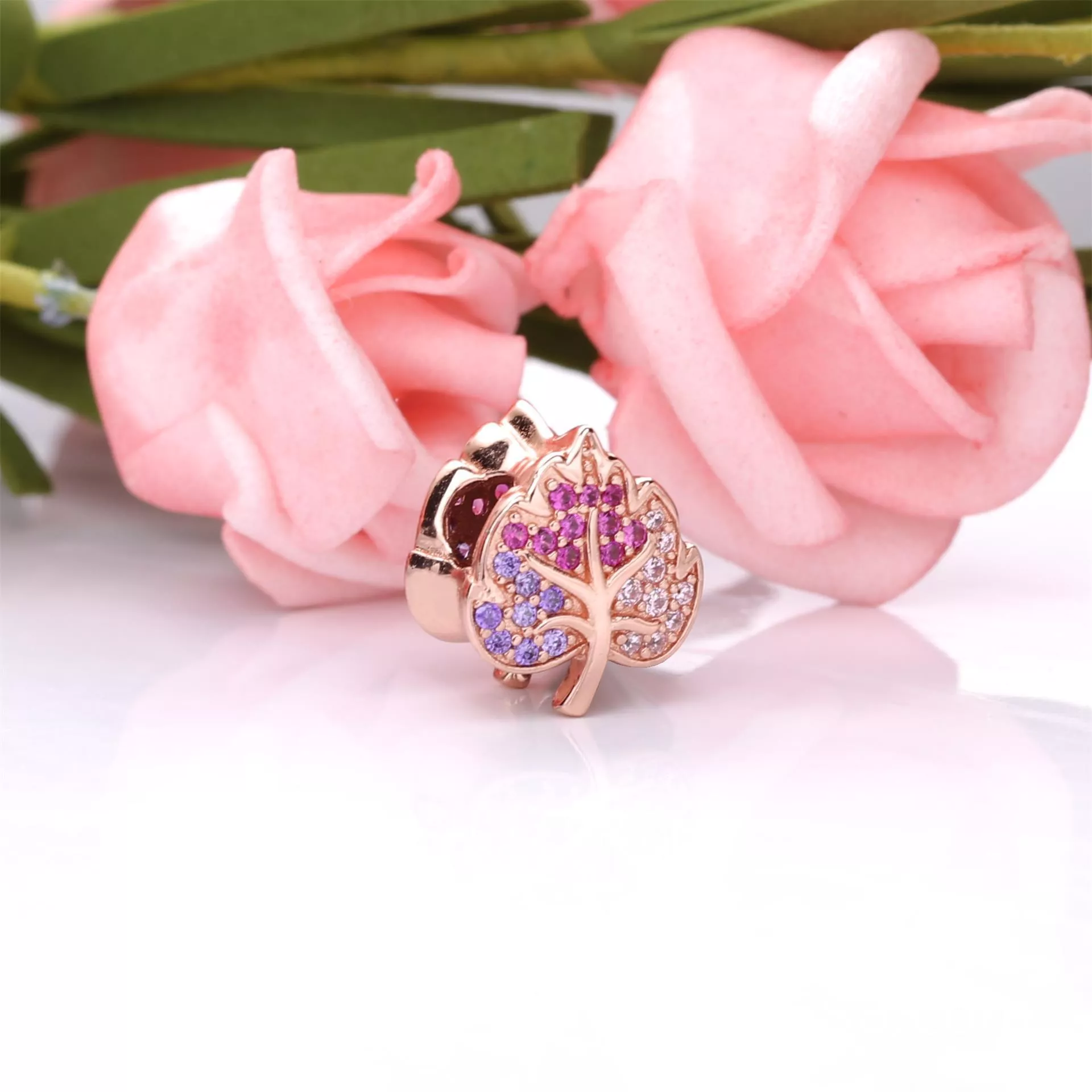 Charm Pandora Rose™ Folha De Cristais - 788322NPMMX