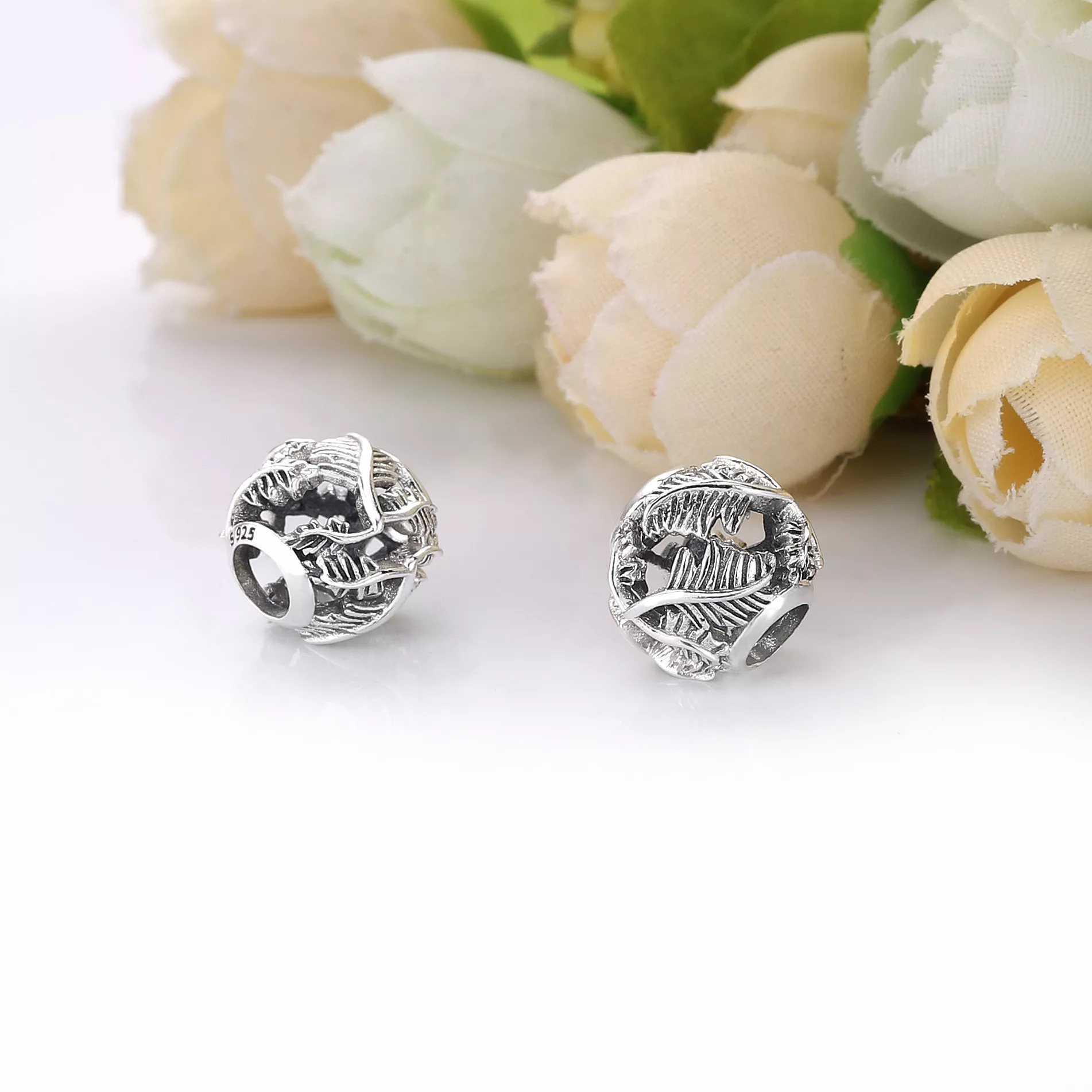 Charm recortes de Folhas Pandora - 798241