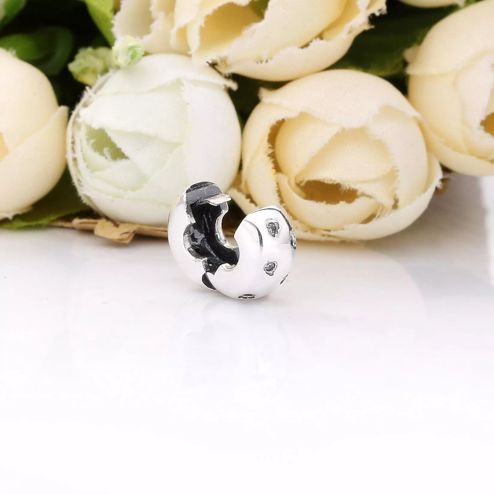 Clipe Folhas cintilantes Pandora - 798345CZ