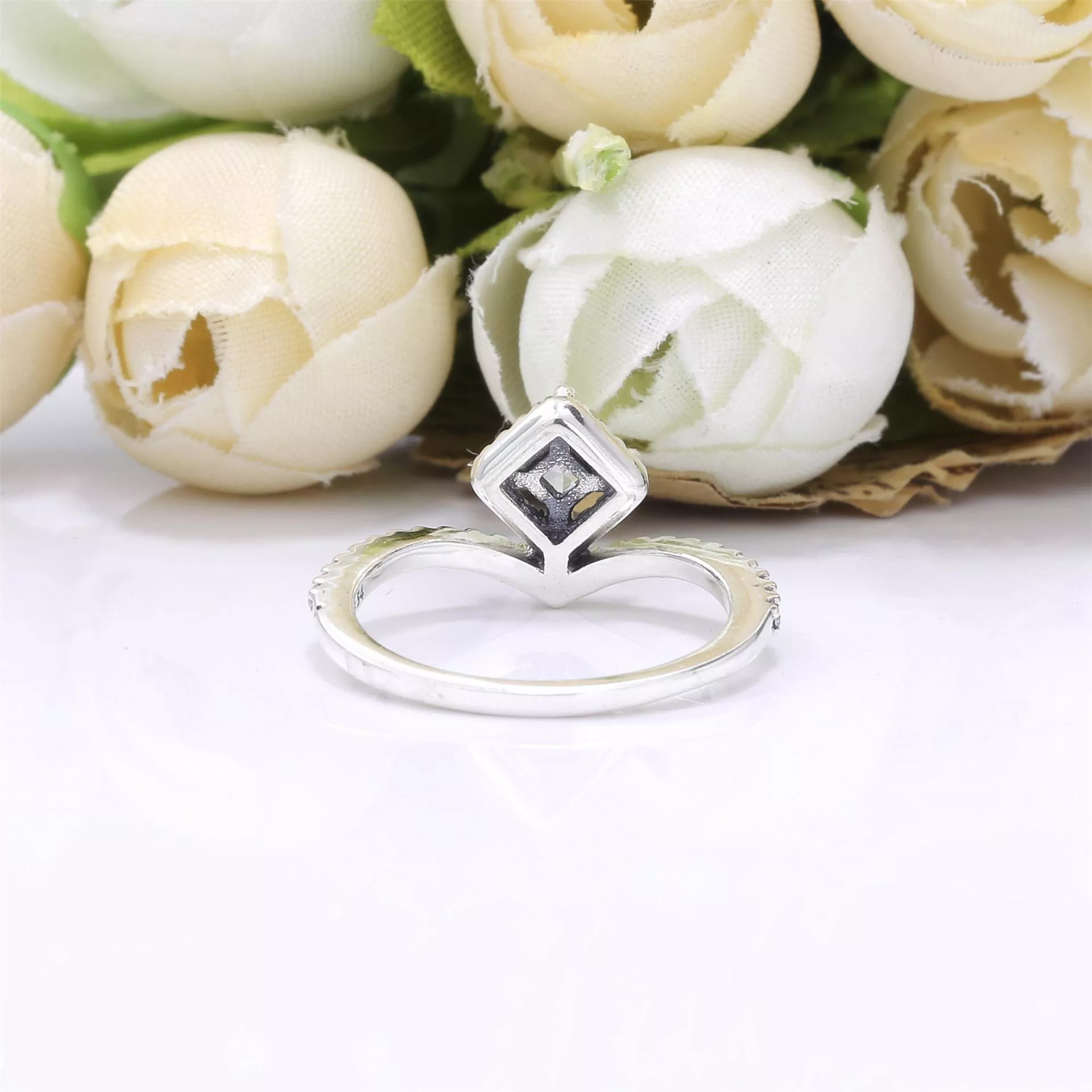 Anel Chevron Elegância Eterna - 198420C01