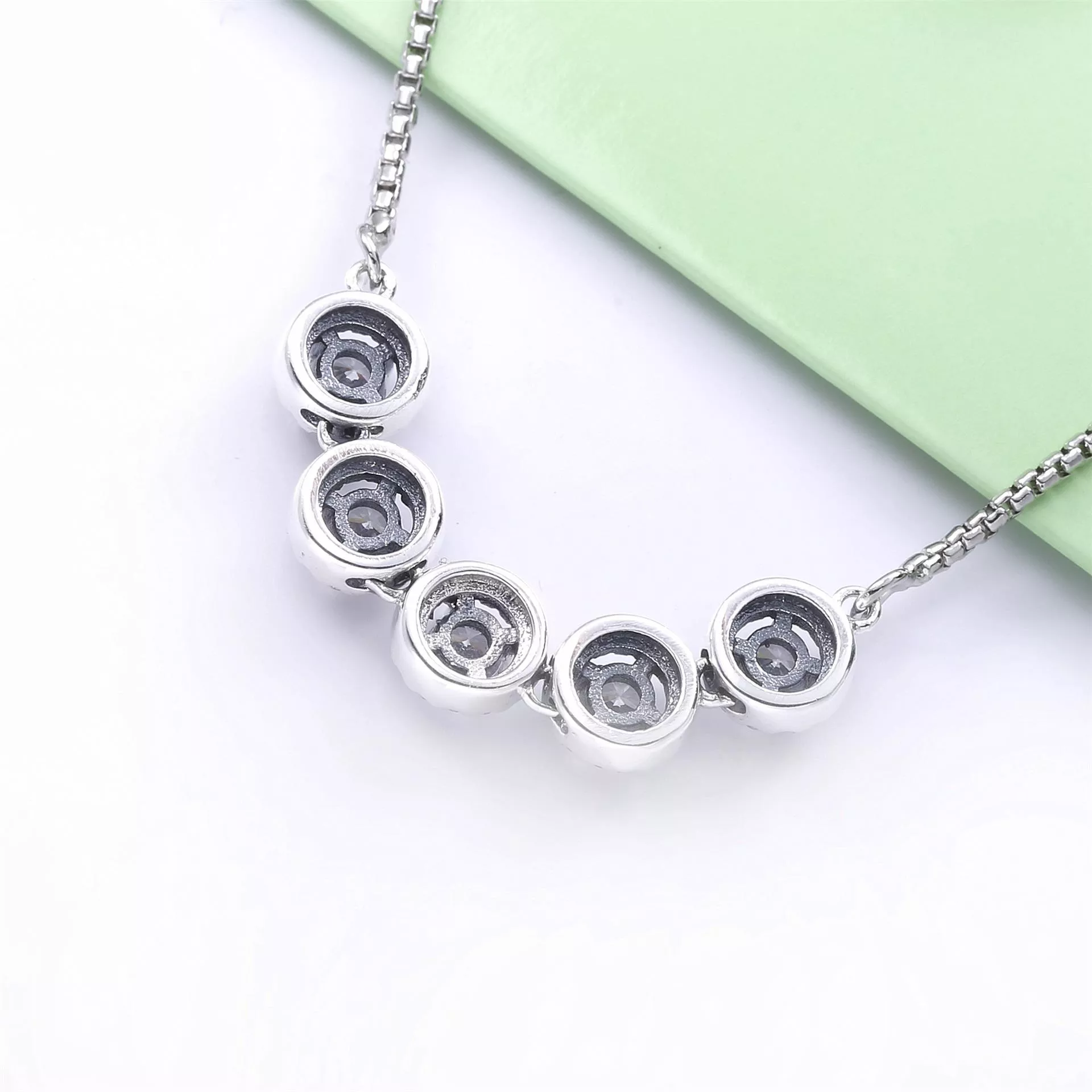 Bracelete Ajustavel Circulo Brilhante - 598510C01