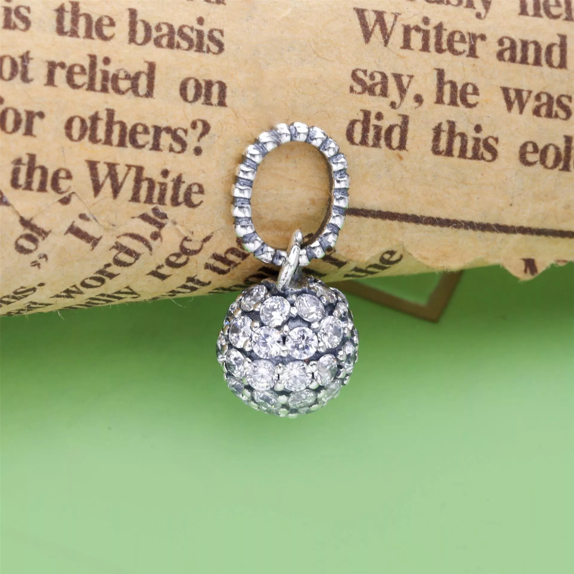Charm Pendente Esfera Brilhante - 398690C01