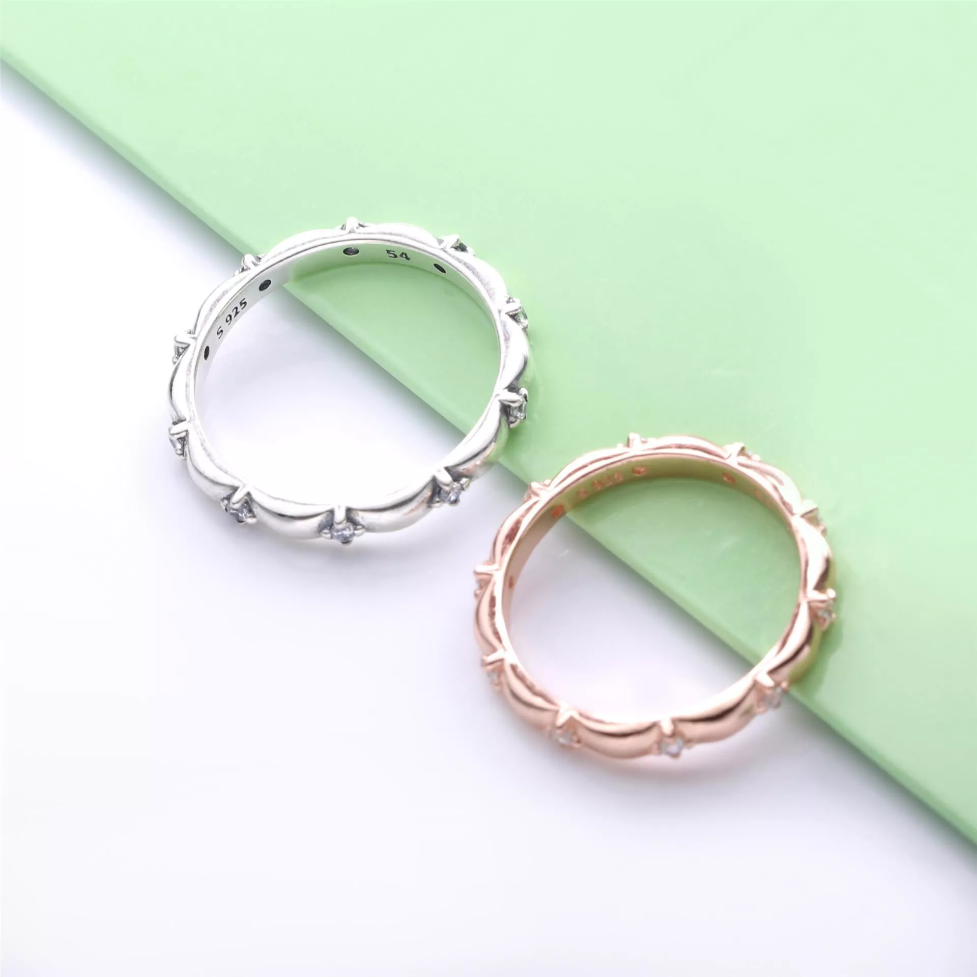 Anel Pétalas de Flores Pandora - 198791C01