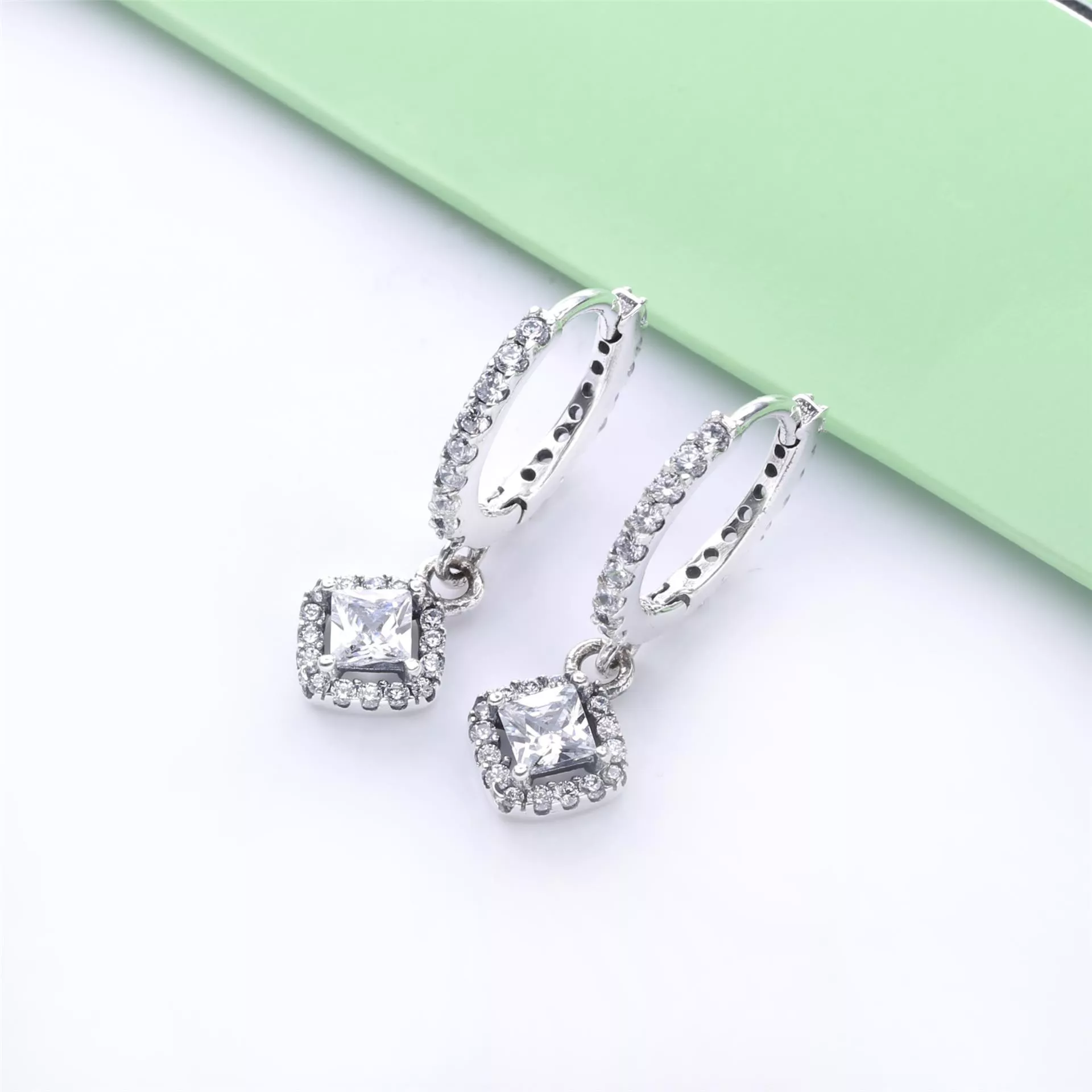 Argolas Square Sparkle Pandora - 298503C01