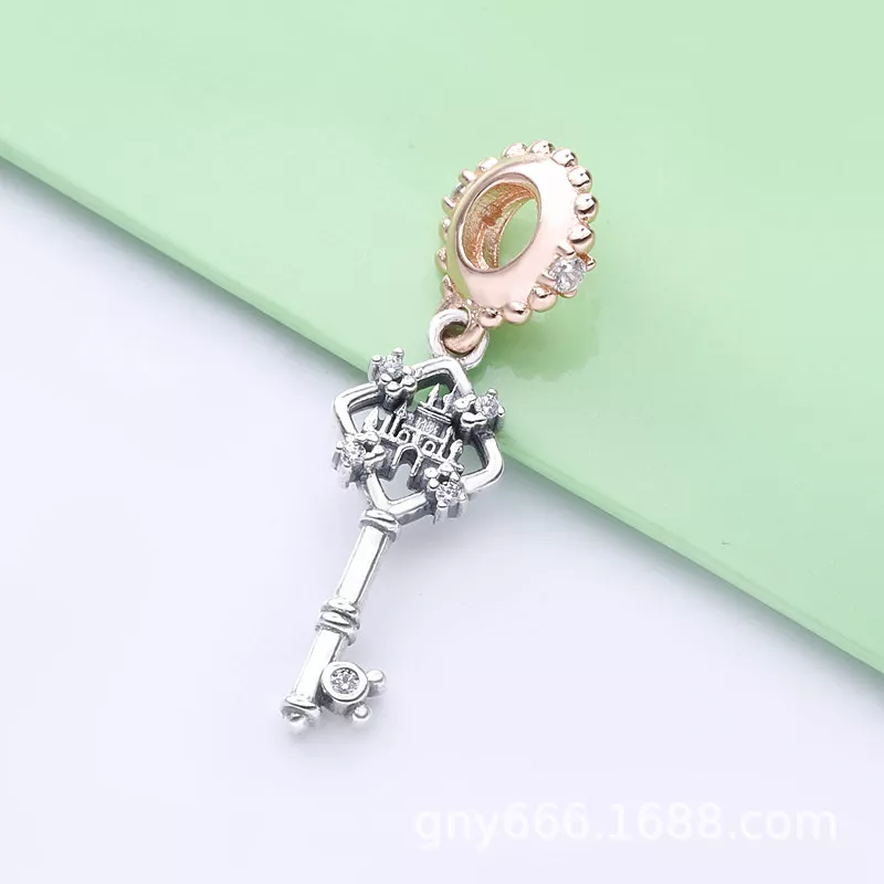 Charm Pendente Disney, Chave de parques Pandora Rose - 788226CZ