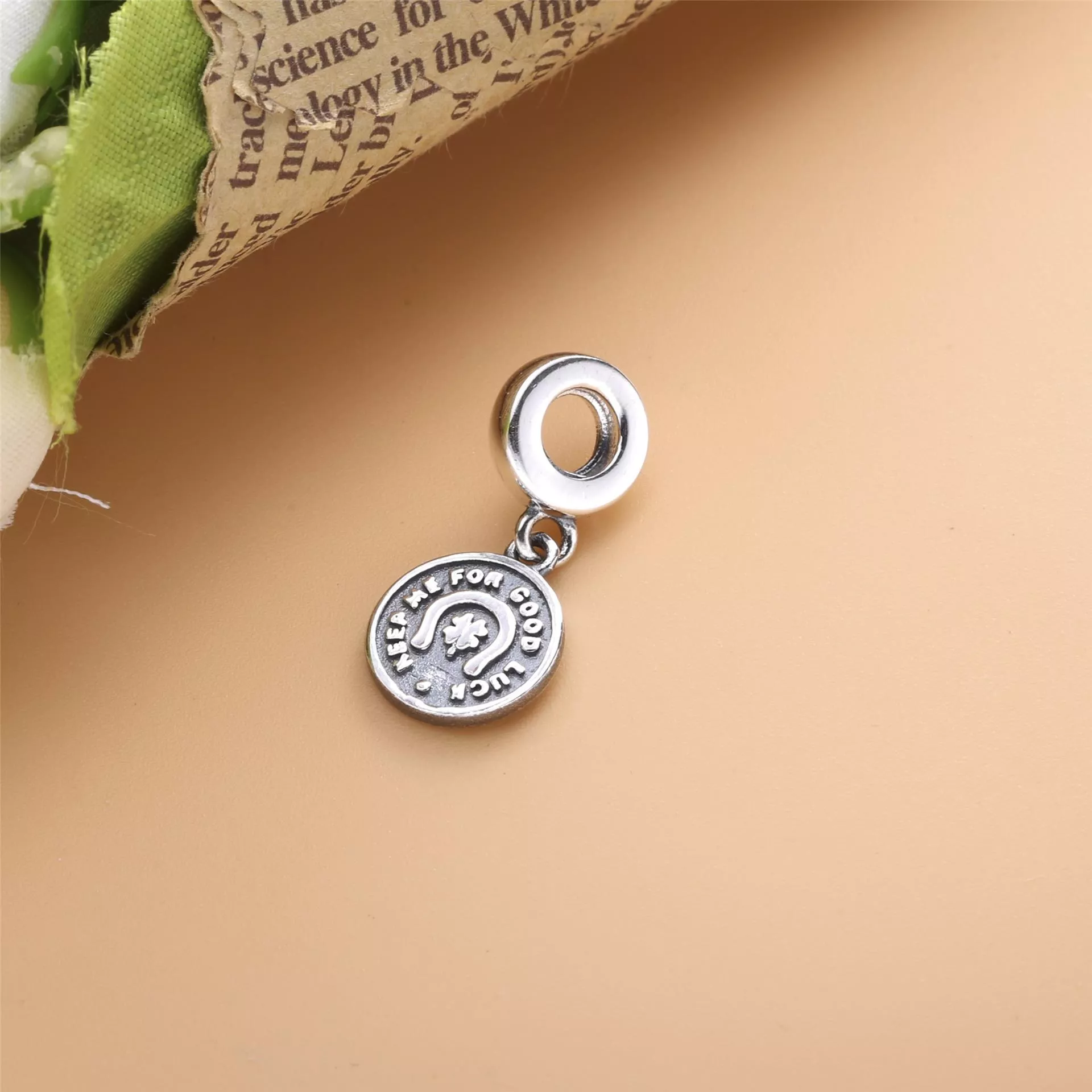 Charm Pendente Penny da Sorte Pandora - 791298