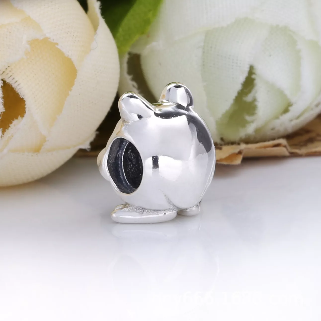 Charm Sapo edição limitada 2020 Pandora - 798953C00