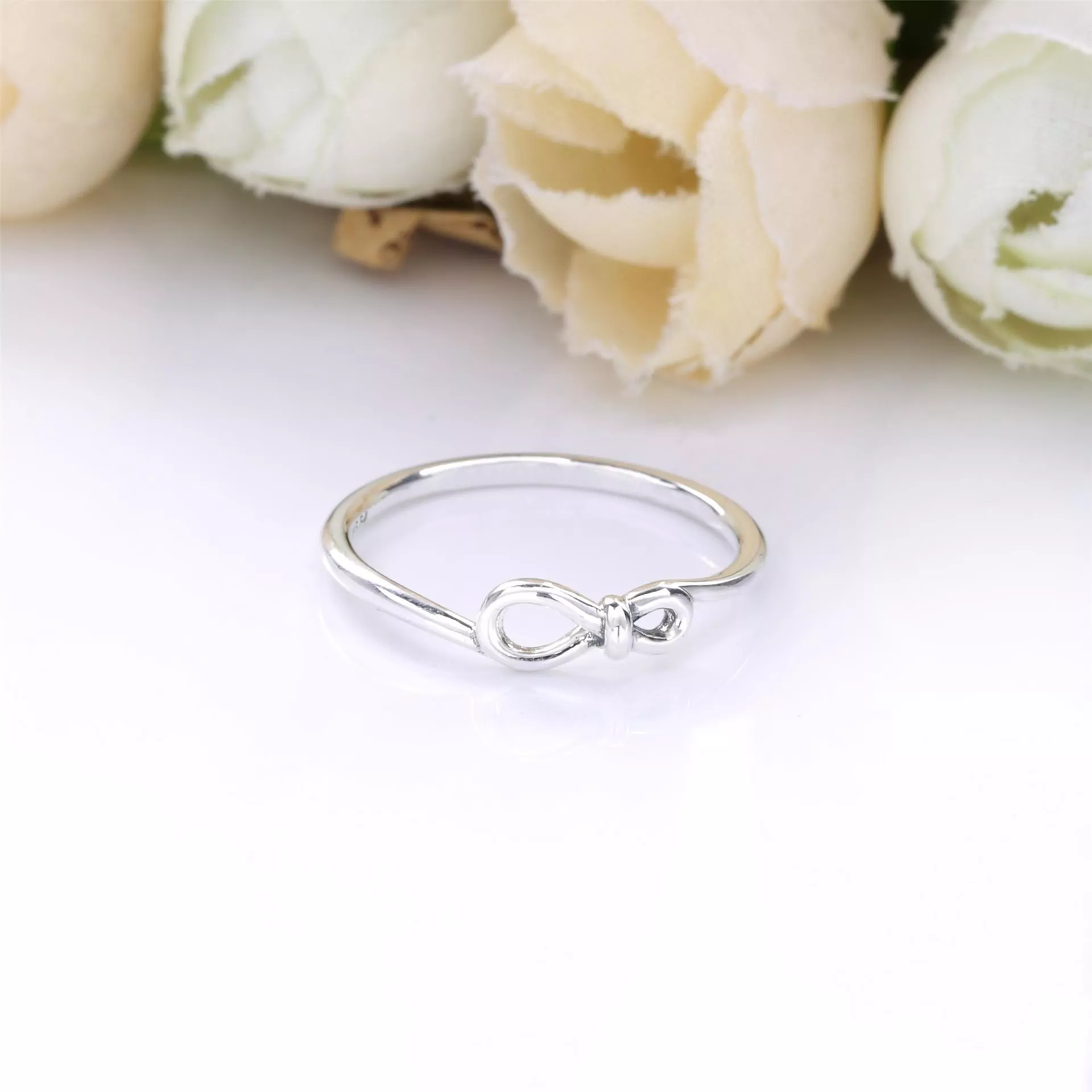 Anel Infinito Assimétrico - 198898C00