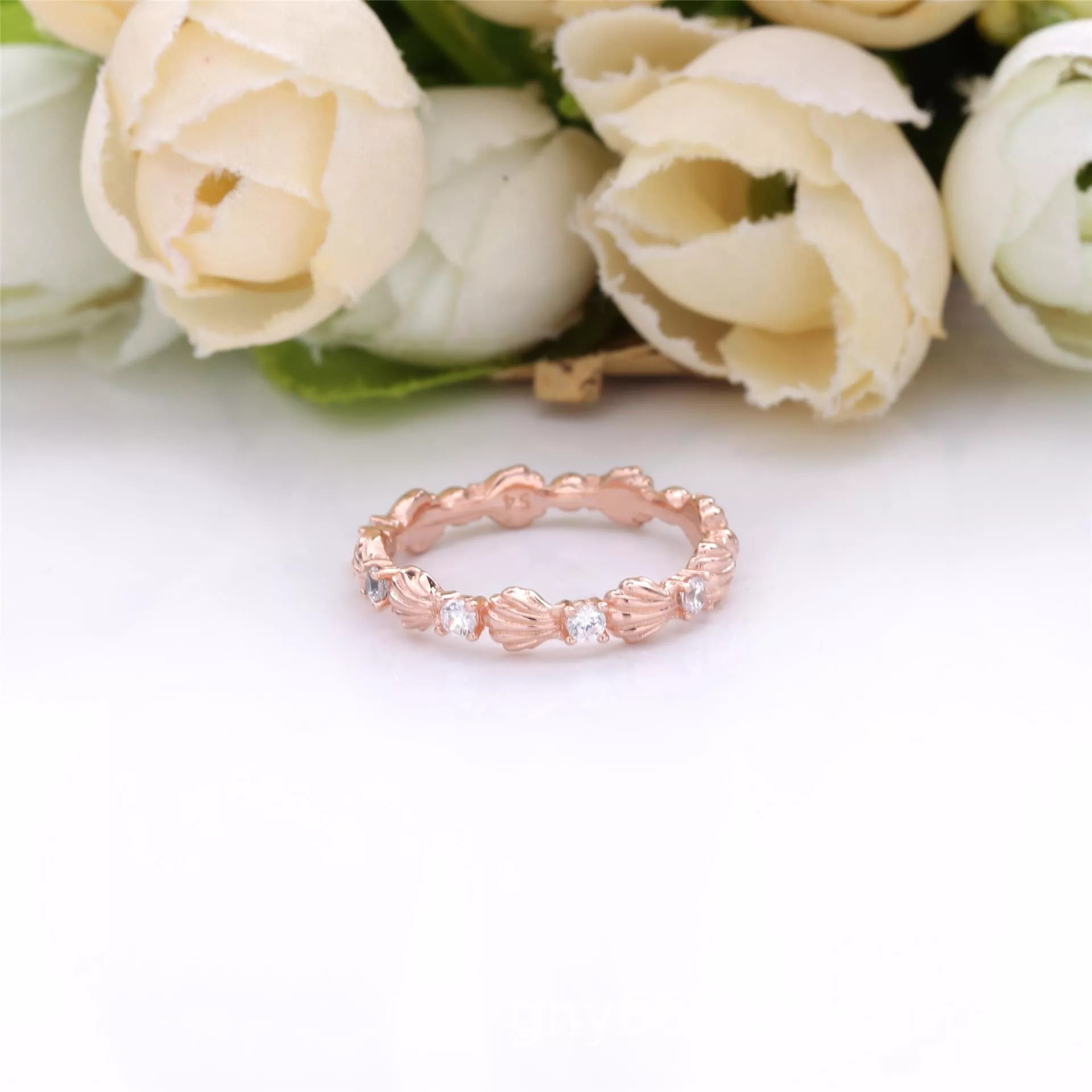 Anel Pandora Rose™ Concha Do Mar - Pandora