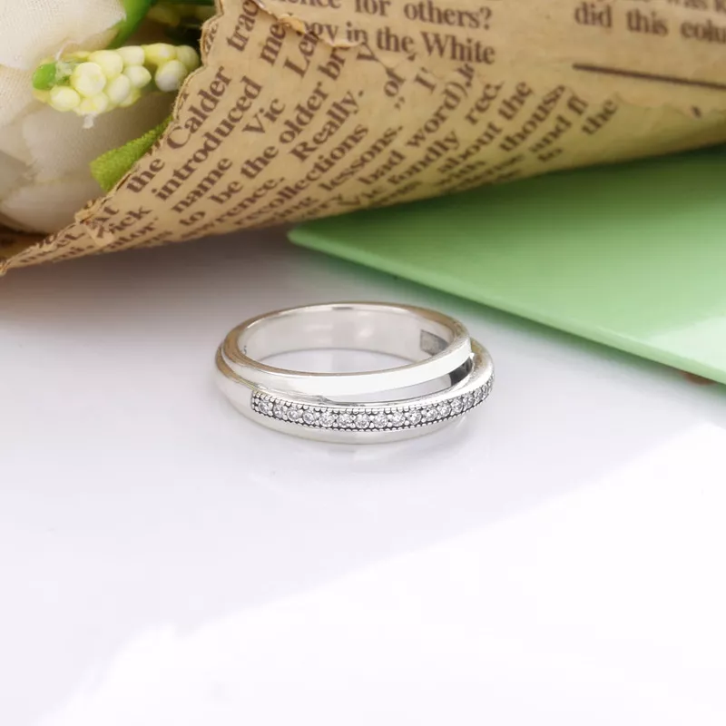 Anel Tripo Em Pavé Signature Pandora - 199040C01