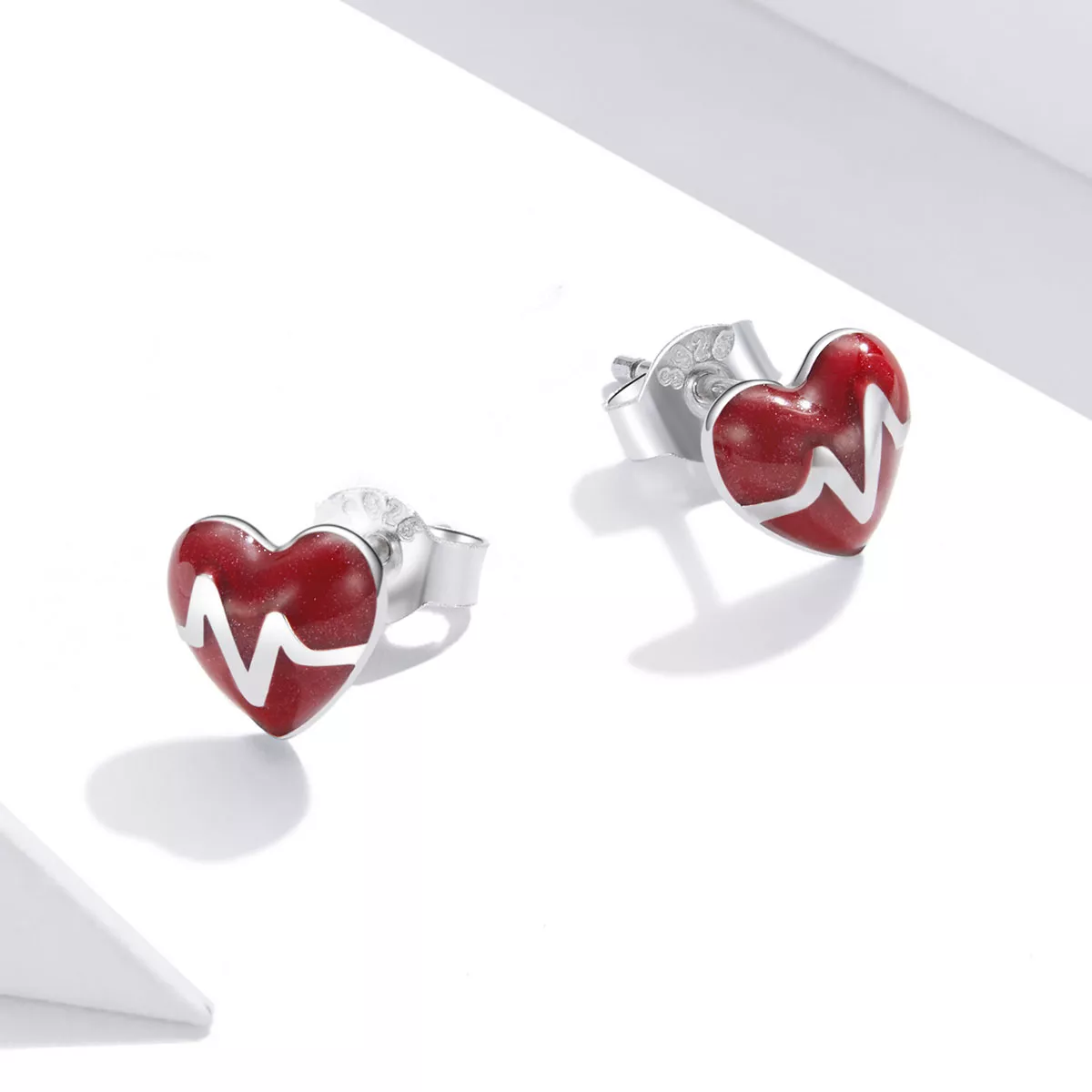 Brincos Petit Anjo de branco Love Heartbeat estilo Pandora - SCE968
