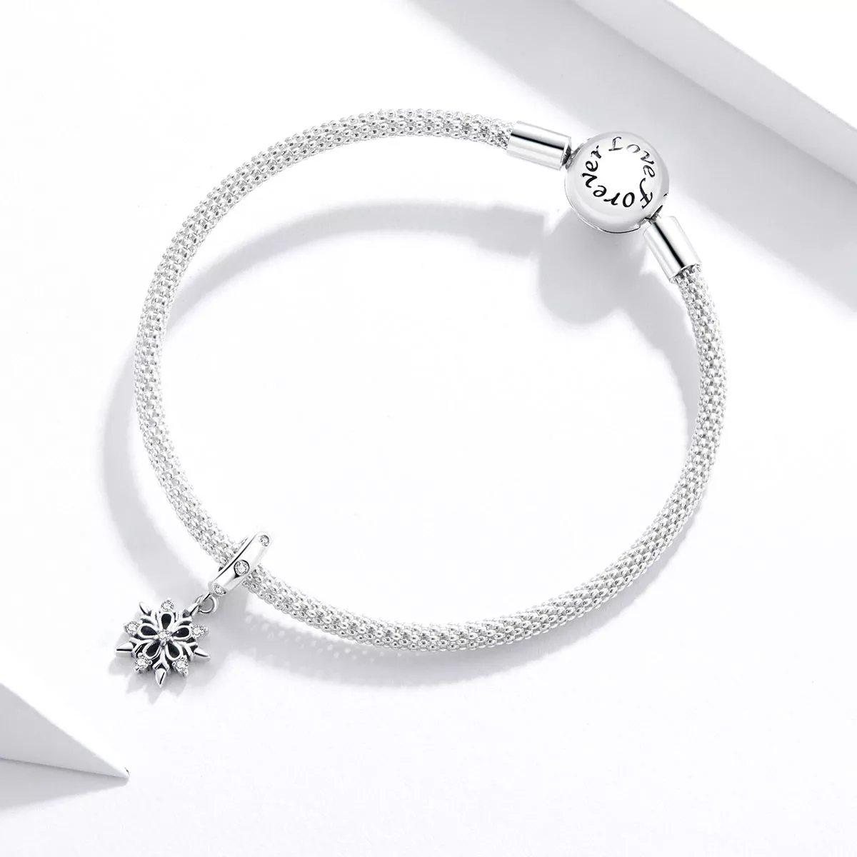Charm Pendente Floco de neve de cristal balançando estilo Pandora - SCC1649