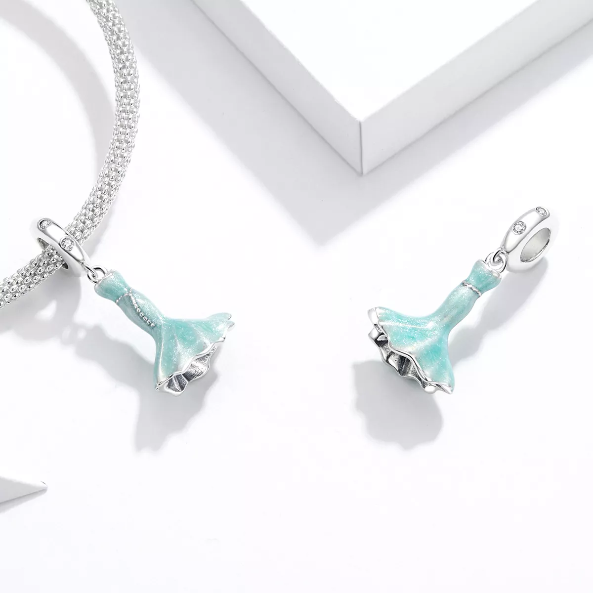 Charm Pendente Saia de rabo de peixe estilo Pandora - SCC1647