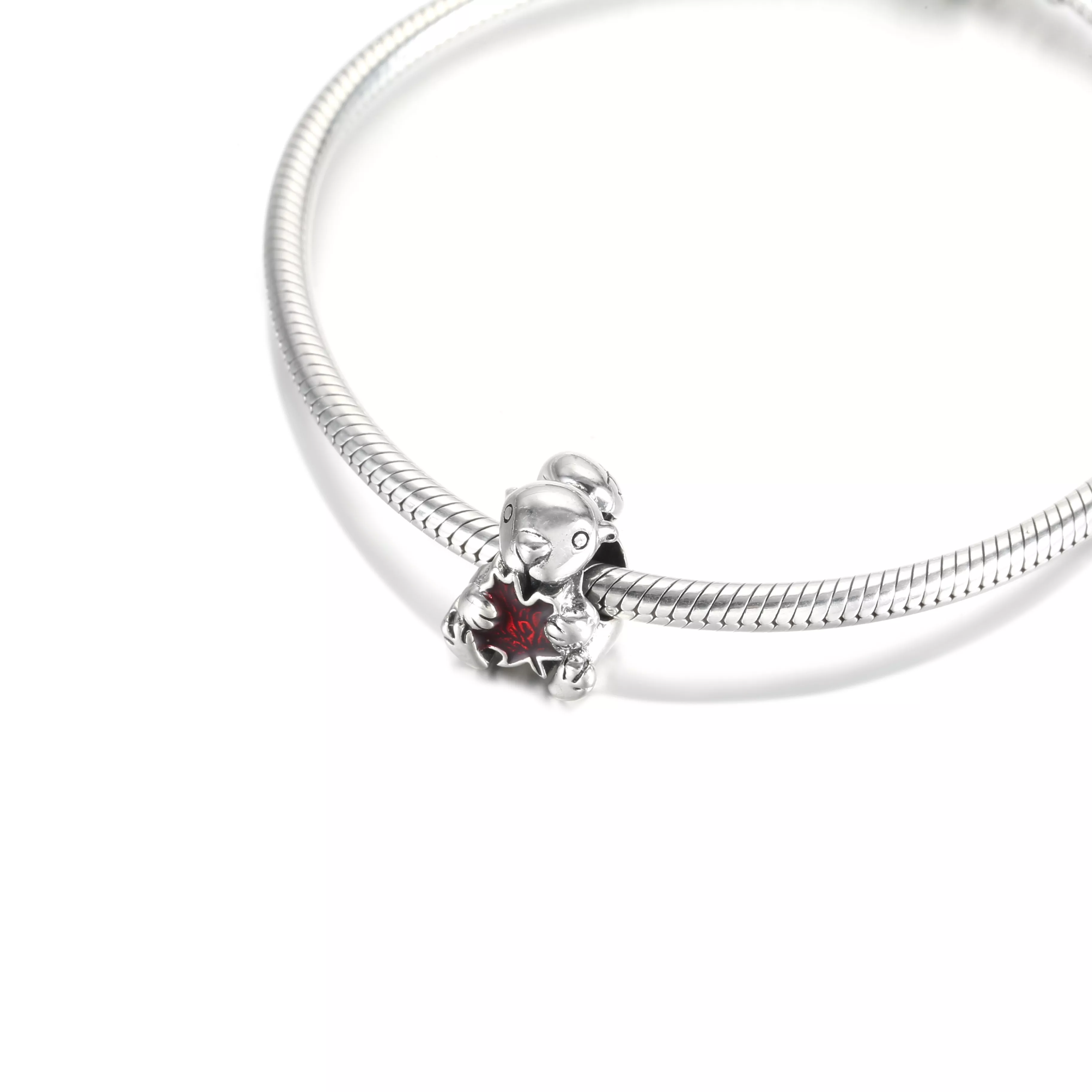 Charm Folha canadense de Castor & Maple Pandora - 799394C01