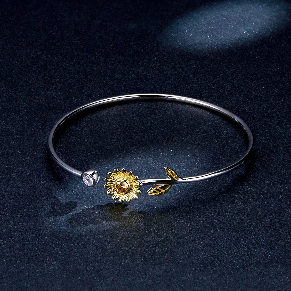 Bracelete Rigido Aberto Dois tons Margarida Fresca estilo Pandora - BSB045