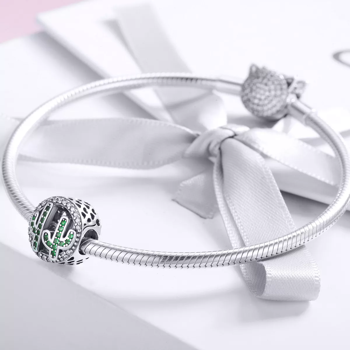 Charm Cacto Verde Vibrante estilo Pandora - SCC918