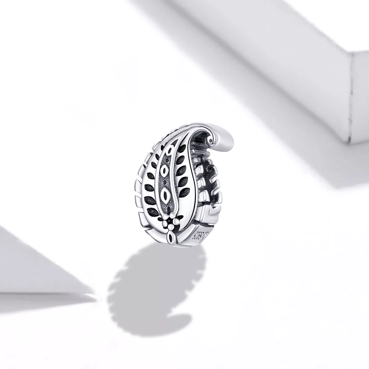 Charm Folhas Vintage life Pandora - SCC1824