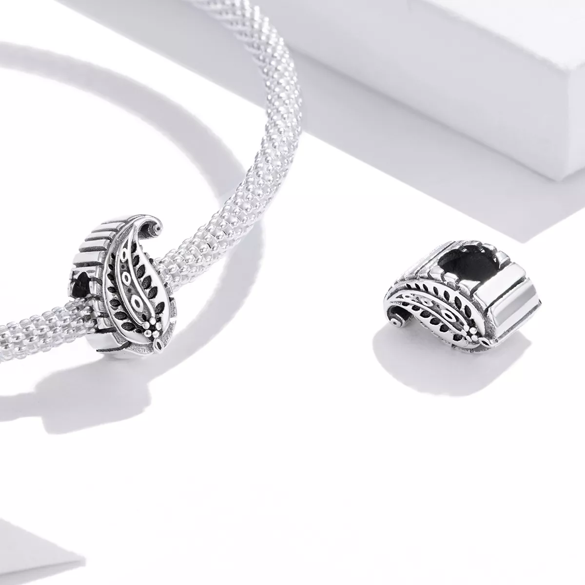 Charm Folhas Vintage life Pandora - SCC1824