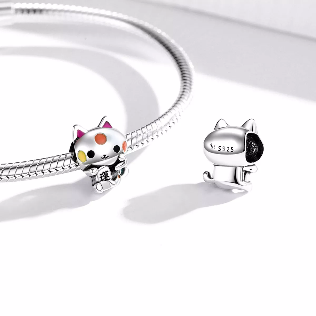 Charm Gato Auspicioso que Agarra Dinheiro estilo Pandora - SCC1855