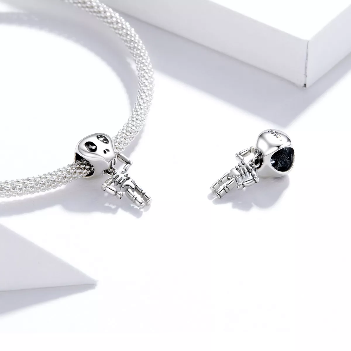 Charm Homem caveira de halloween estilo Pandora - SCC1617