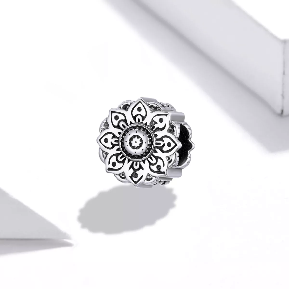 Charm Lótus vintage life Pandora - SCC1823
