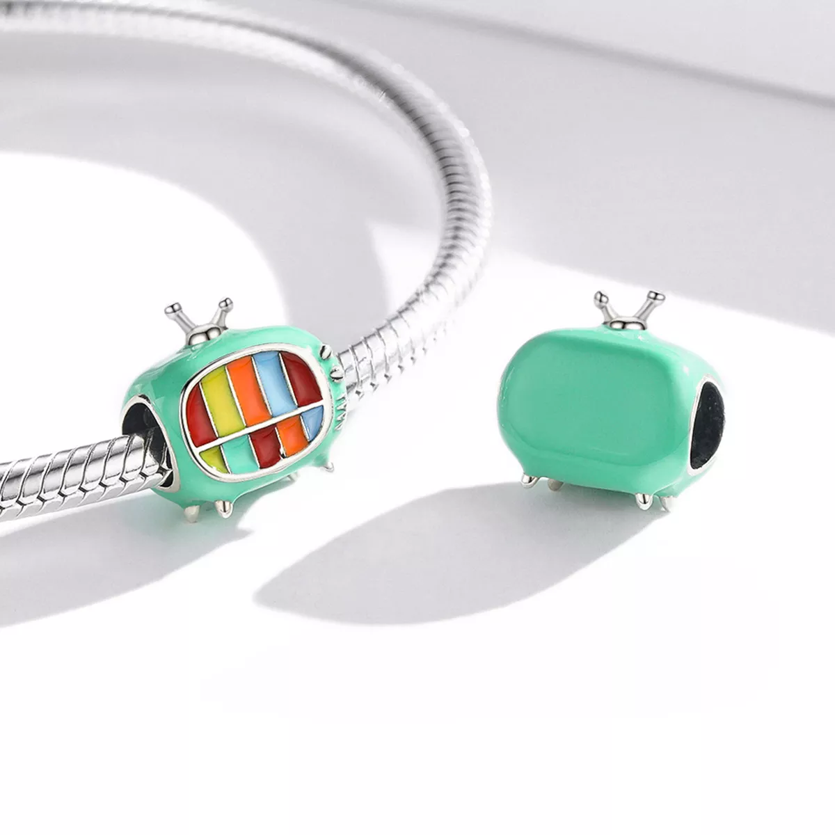 Charm Mini TV colorida estilo Pandora - SCC1861